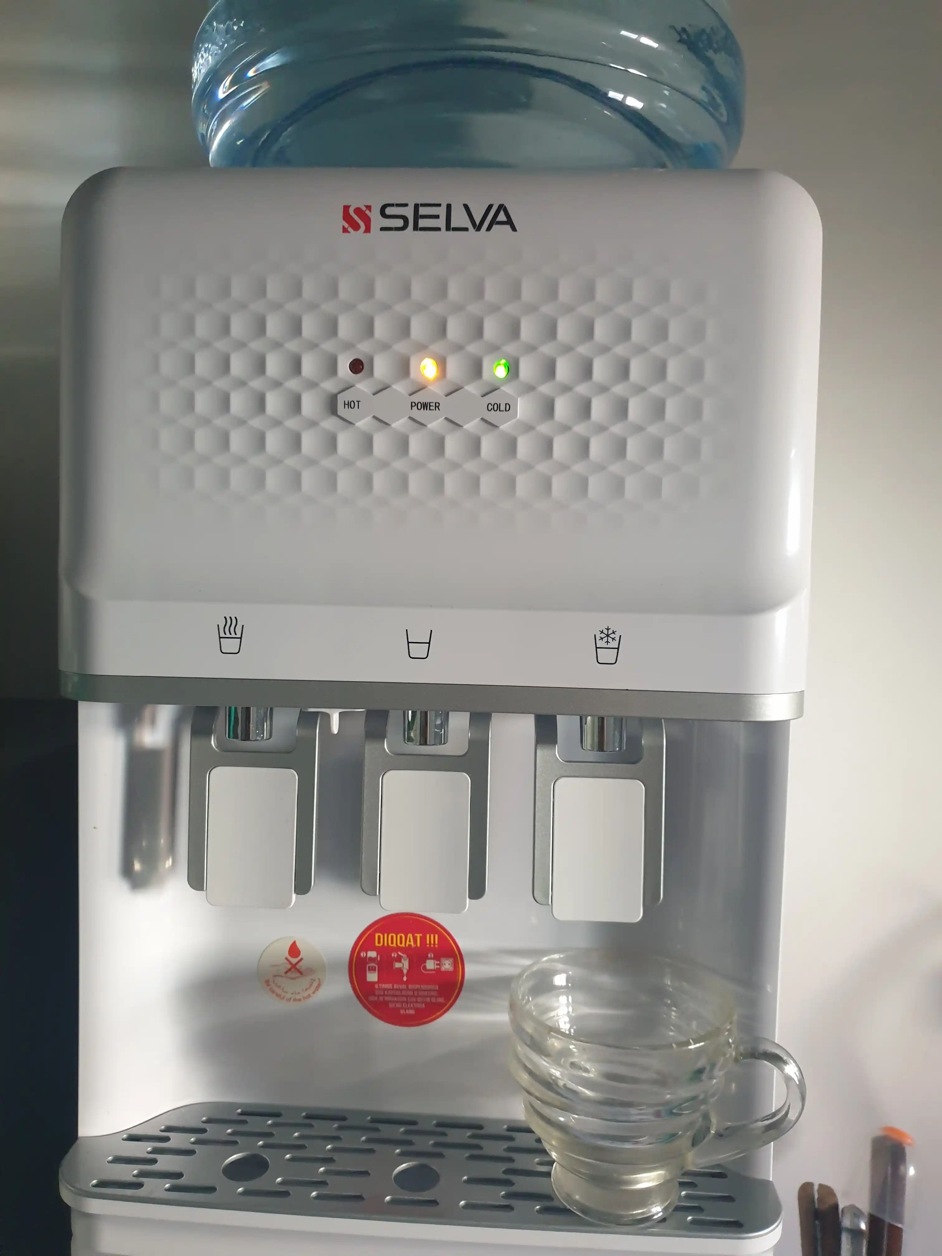 Кулер для воды. Sel M 905 Охлаждение Фреоном