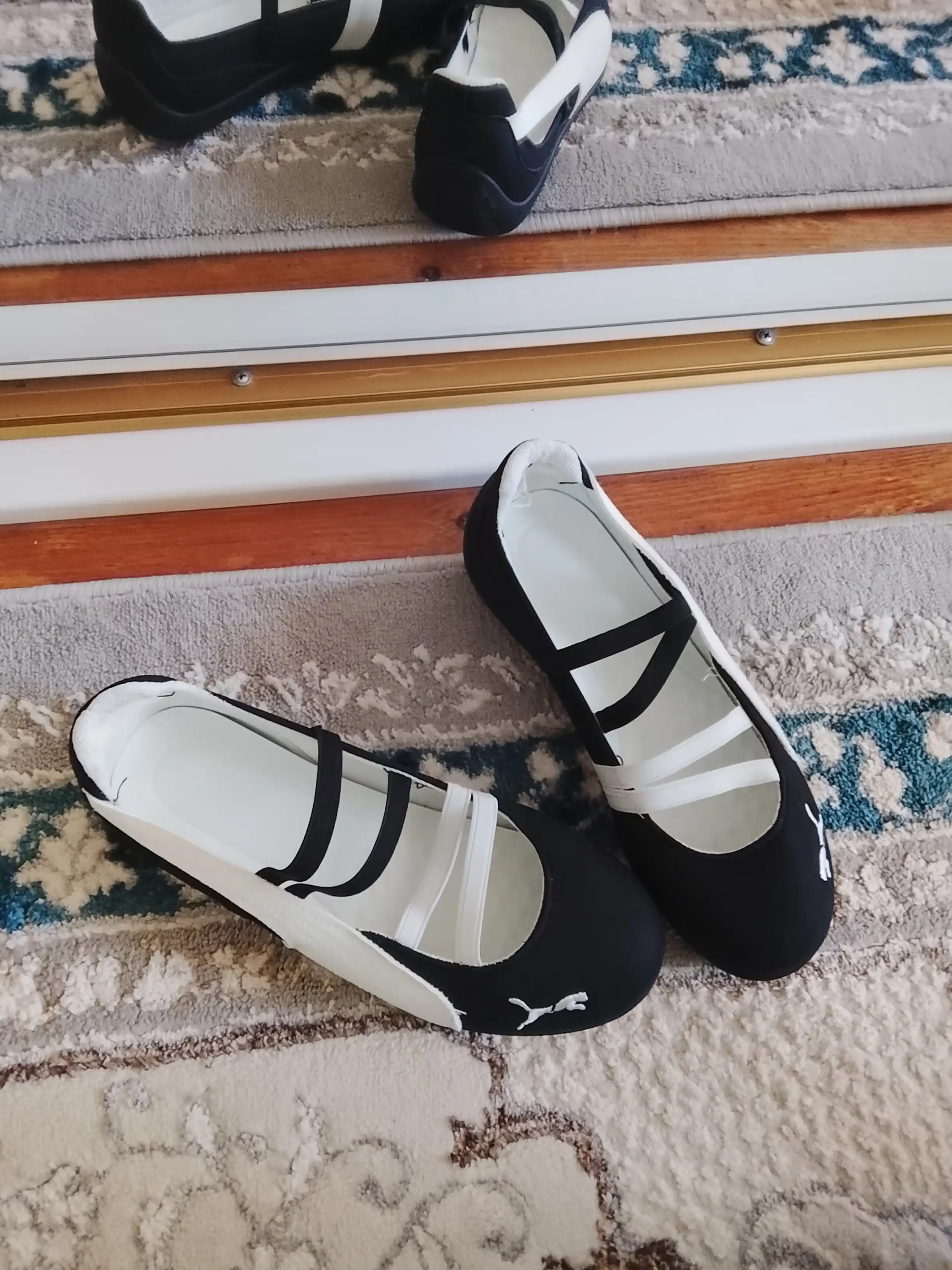 Puma kundalik baletkalar 1o'lchamga katta 1o'lcham kichigini buyurtma qiling BOLSHIMERKA