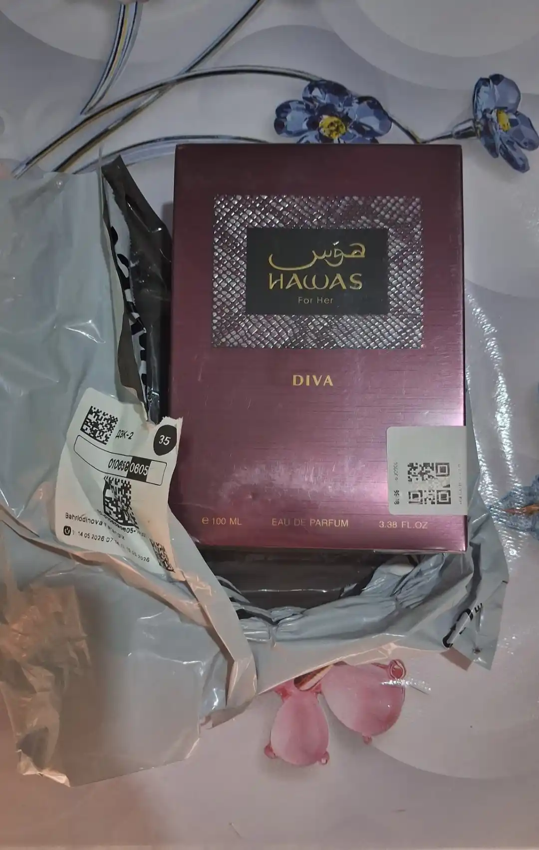 Ayollar uchun Lattafa YARA parfyumerlangan suvi, 100 ml