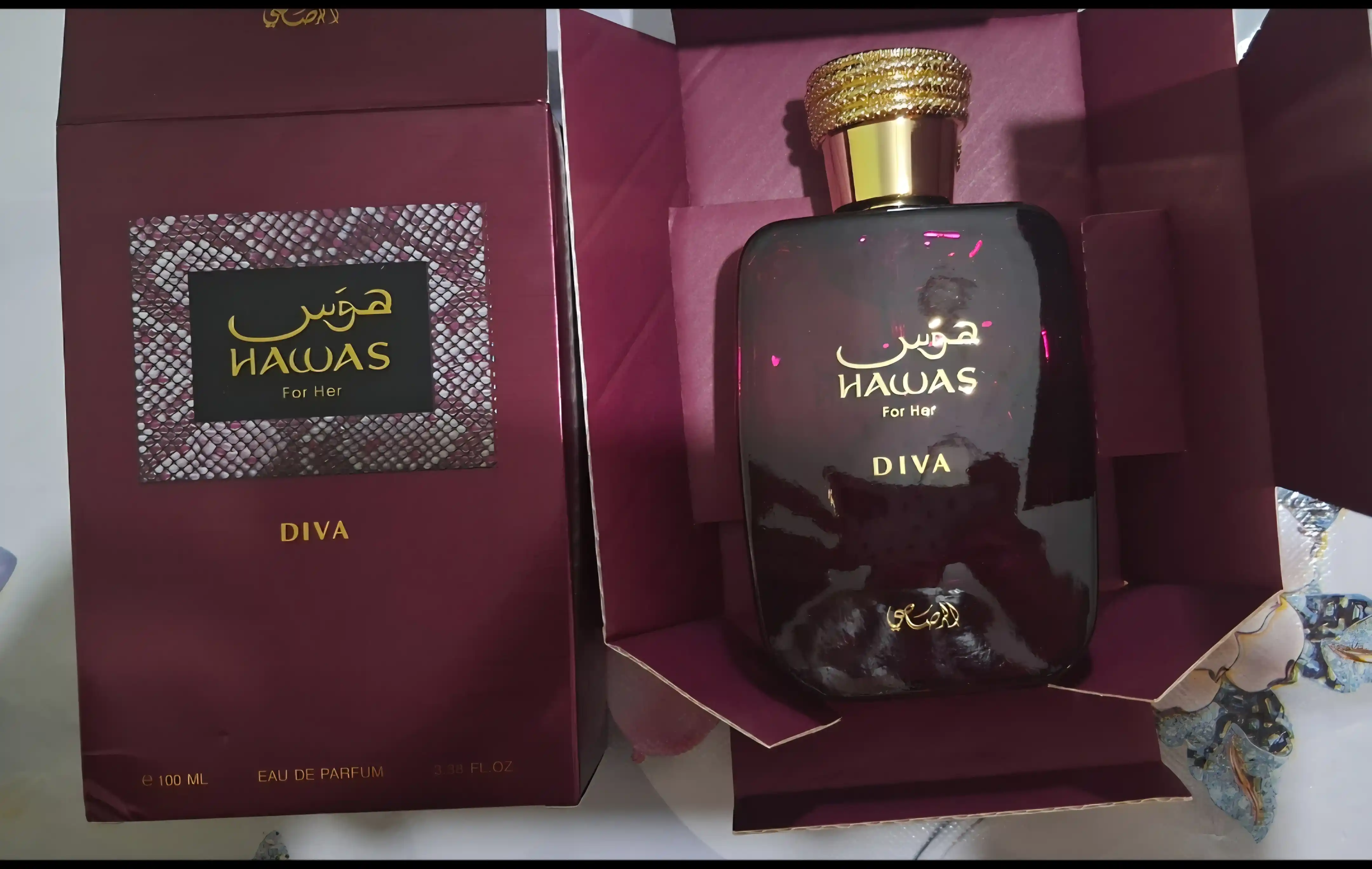 Ayollar uchun Lattafa YARA parfyumerlangan suvi, 100 ml