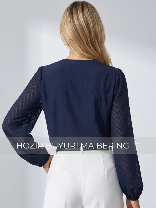 Женская блузка с прозрачными рукавами - EllyFashion