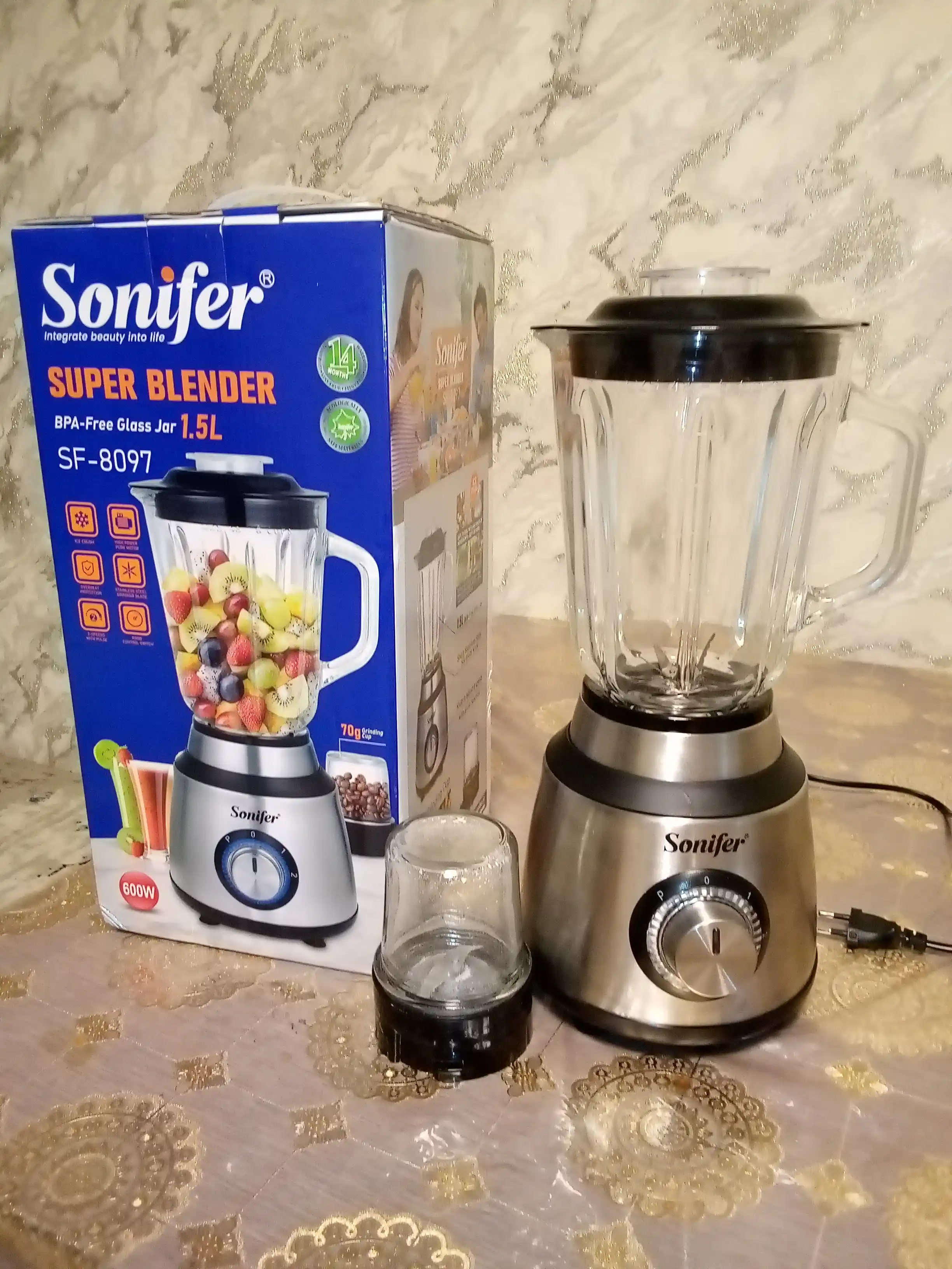 Блендер  600Вт 1.5Л  Стационарный блендер Sonifer,измельчитель,для смузи