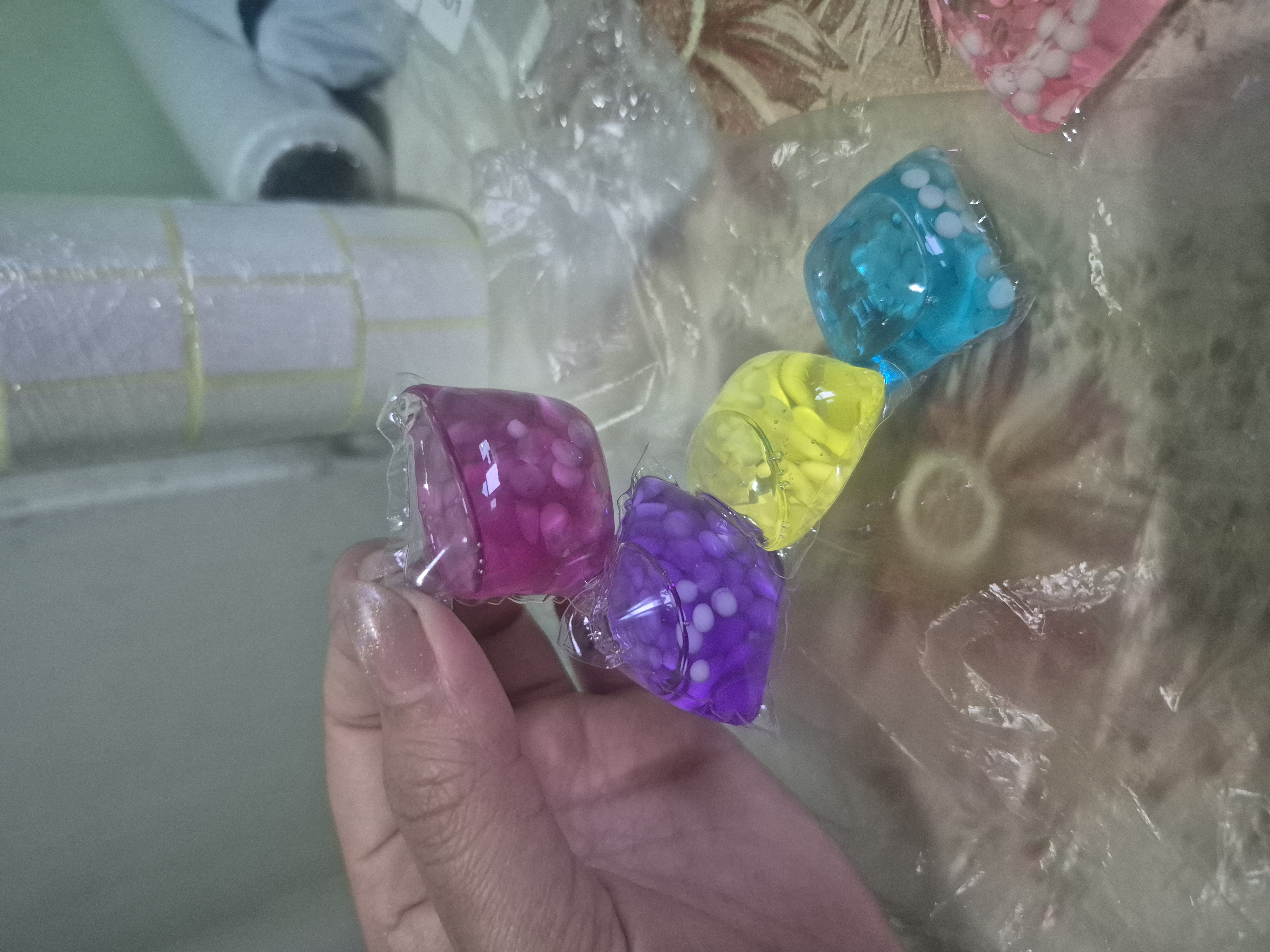 Kopum Plus kir yuvish kapsulalari, 1 kapsula 7 kg kirga yetadi, xushbo‘ylantirilgan