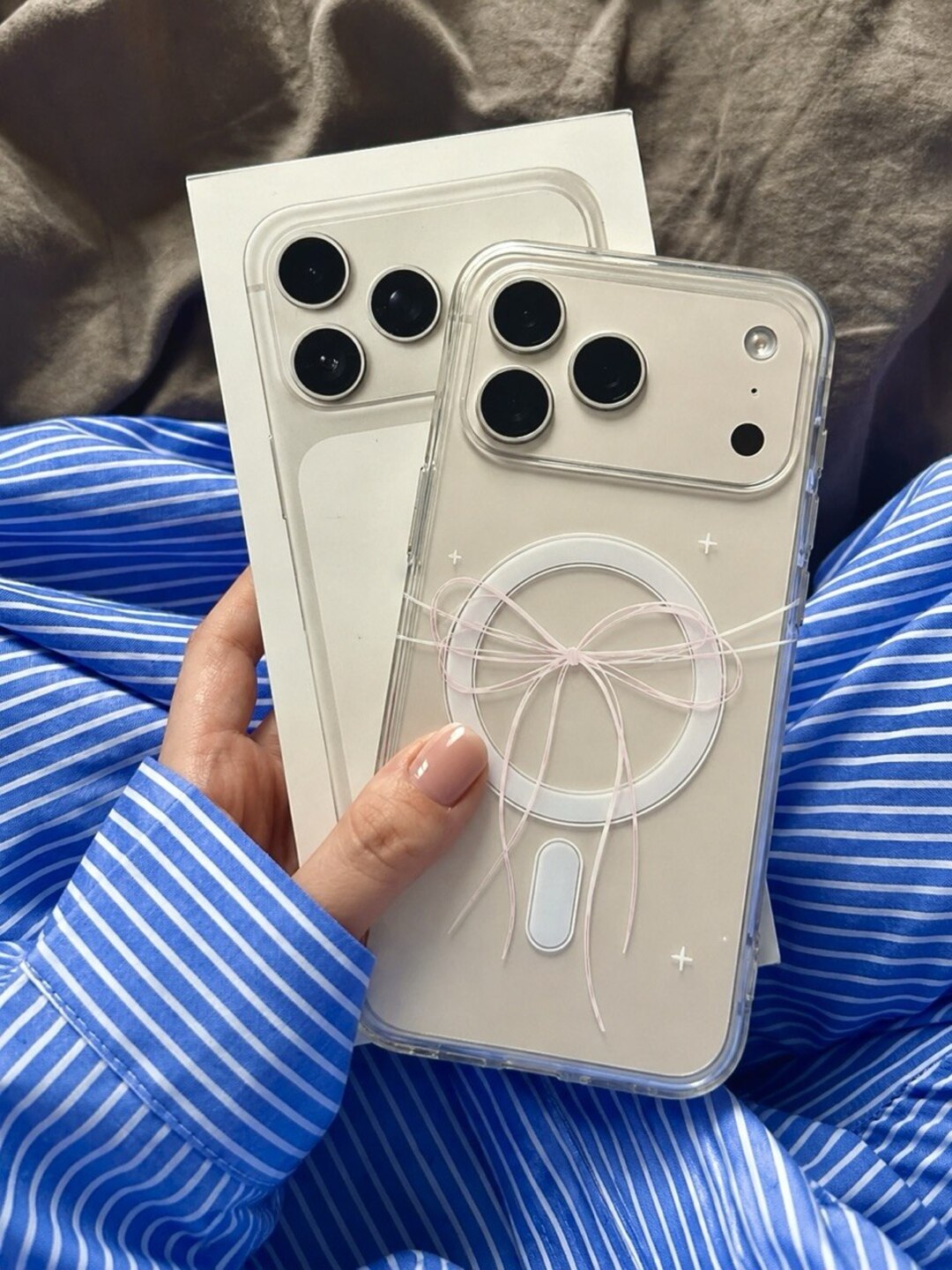 IPhone 11, 12, 13, 14, 15, 16, 17 uchun bantli shaffof himoya g`ilofi - 