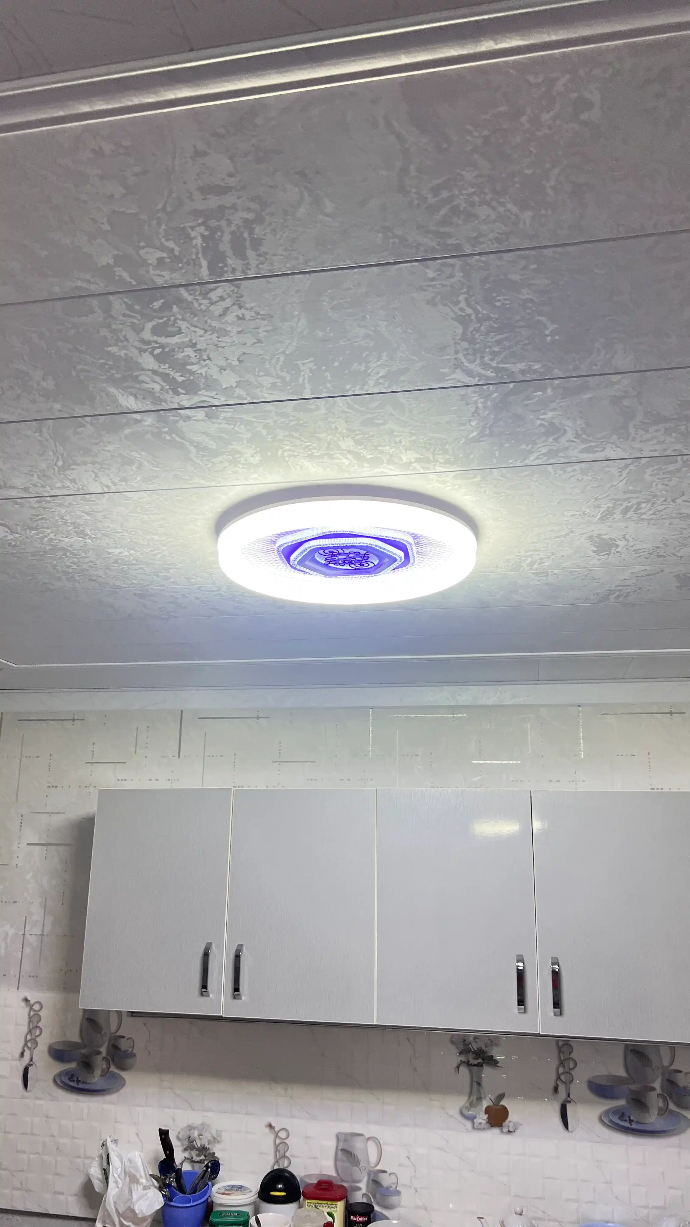 Plafon lyustra hitech yoritish chiroq led, 3 xil rejim yonish