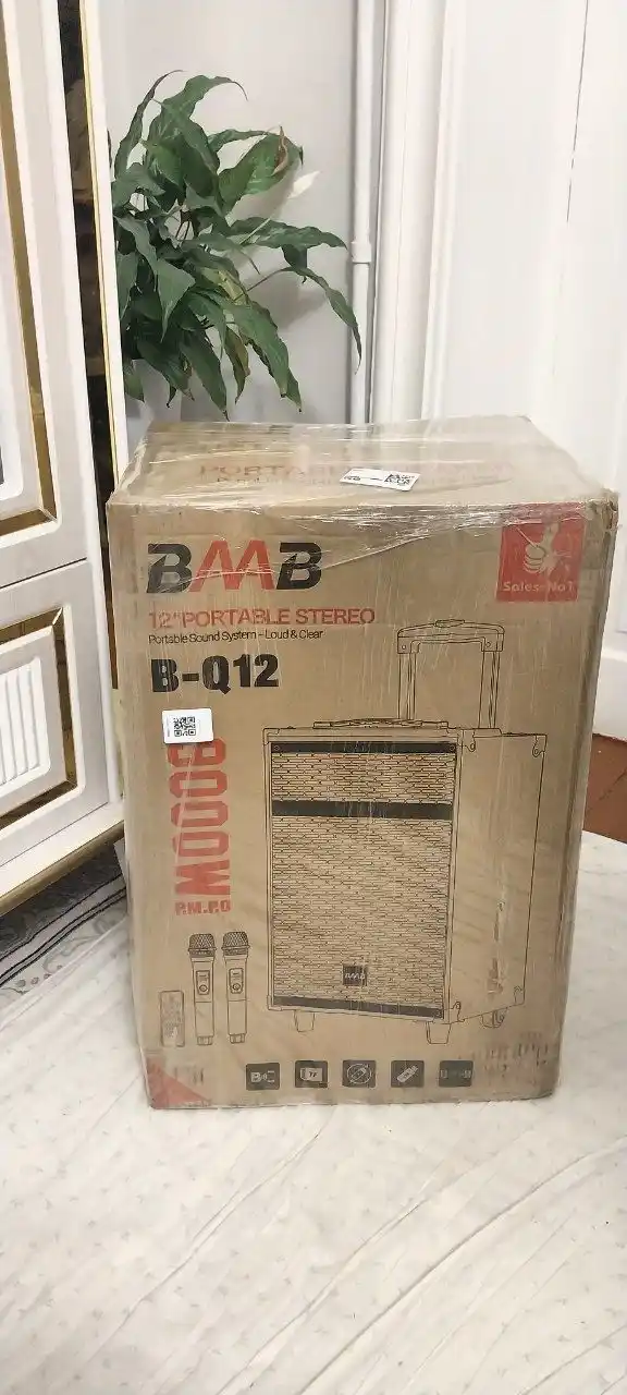 Портативная колонка B-Q12 , караоке Bluetooth с микрофоном и пультом, беспроводная bq12