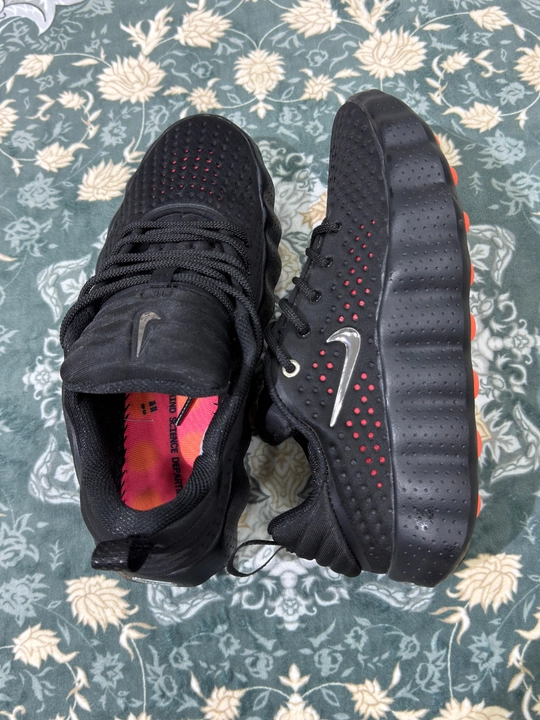 Nike Кроссовки Mind 002 — инновационный комфорт