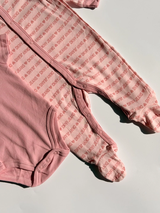 Комплект для новорожденных DKNY Jeans 3 в 1, боди, ползунки и нагрудник, newborn baby set