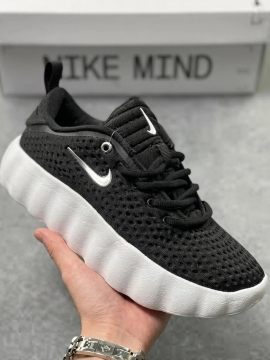 Nike Кроссовки Mind 002 — инновационный комфорт
