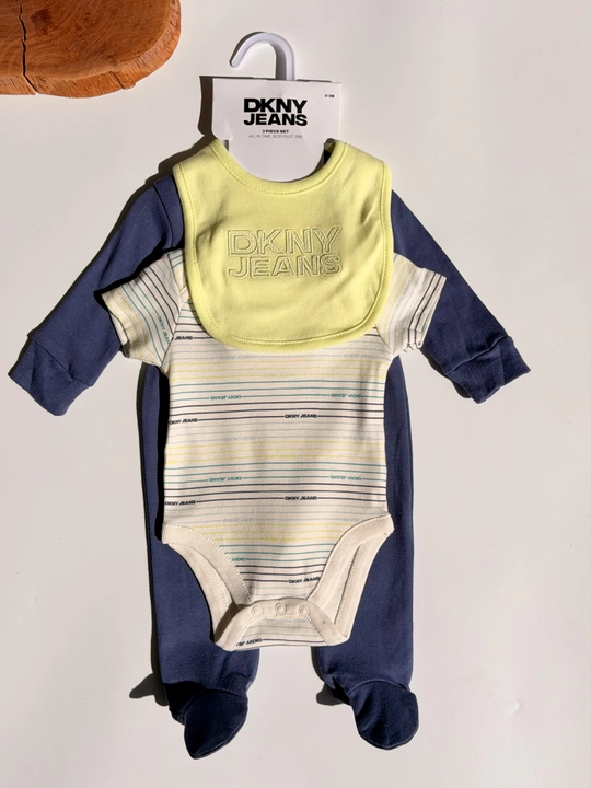 Комплект для новорожденных DKNY Jeans 3 в 1, боди, ползунки и нагрудник, newborn baby set