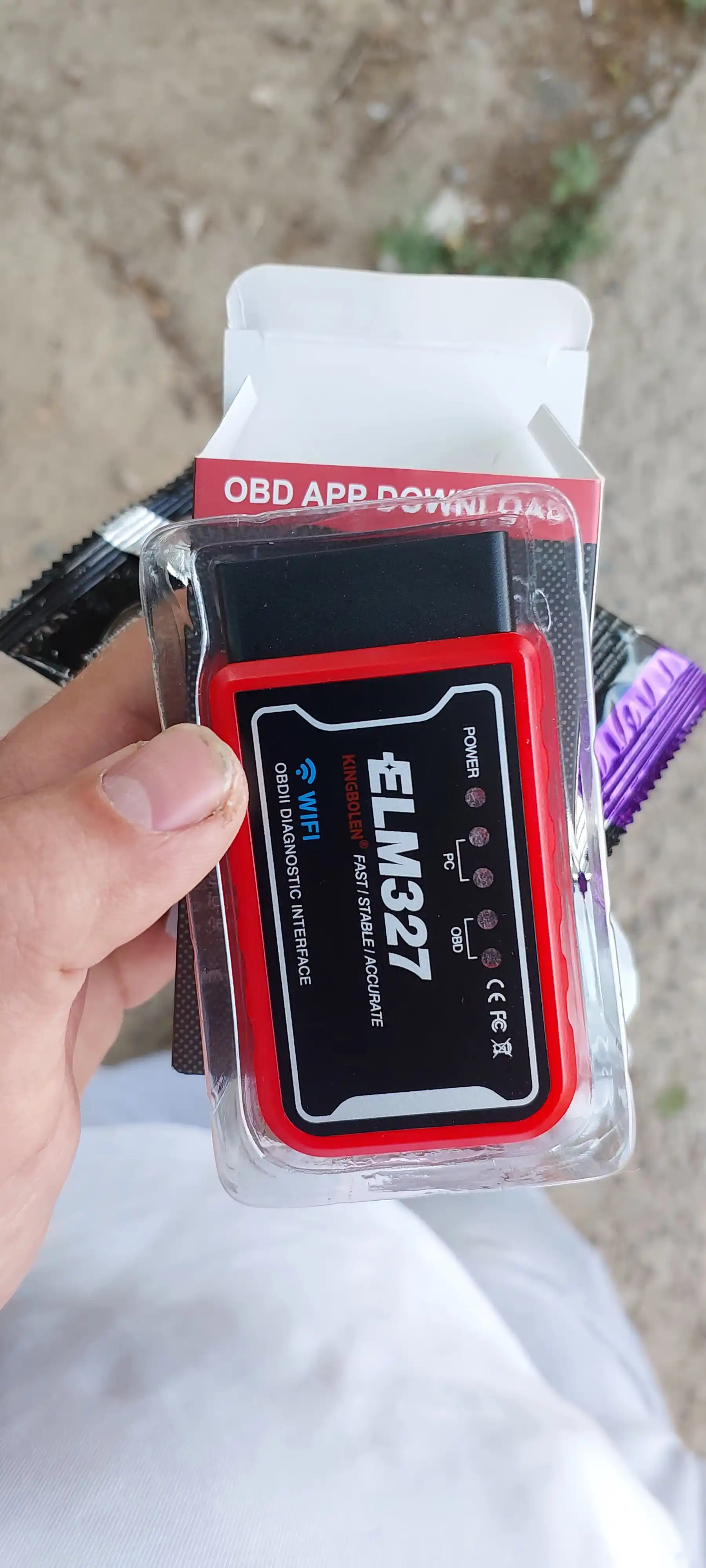 Cканер для диагностики автомобилей ELM327 OBD2 WI-FI v1.5 чип PIC18F25K80, автосканер
