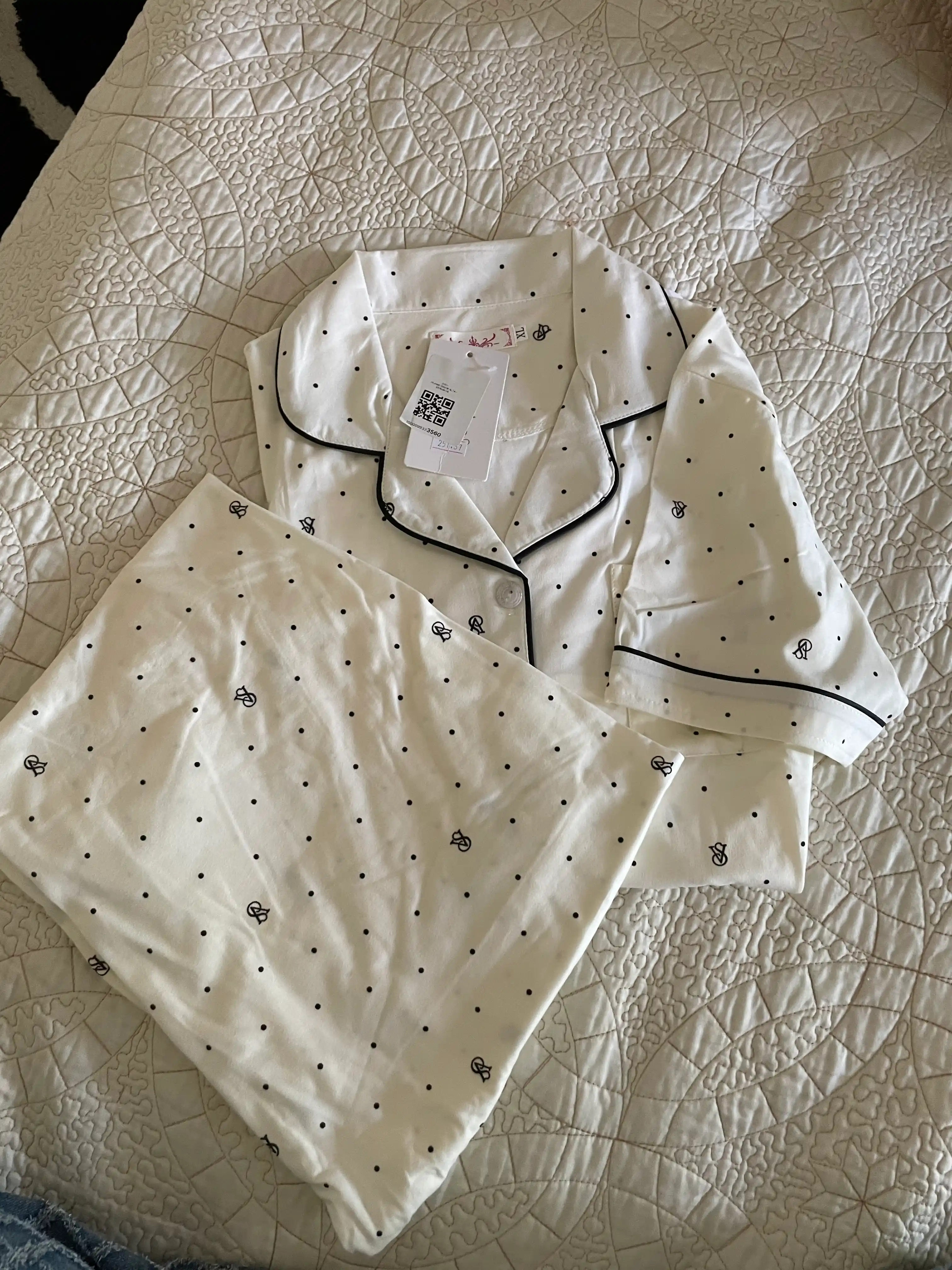 Pijama ayollar uchun komplekt
