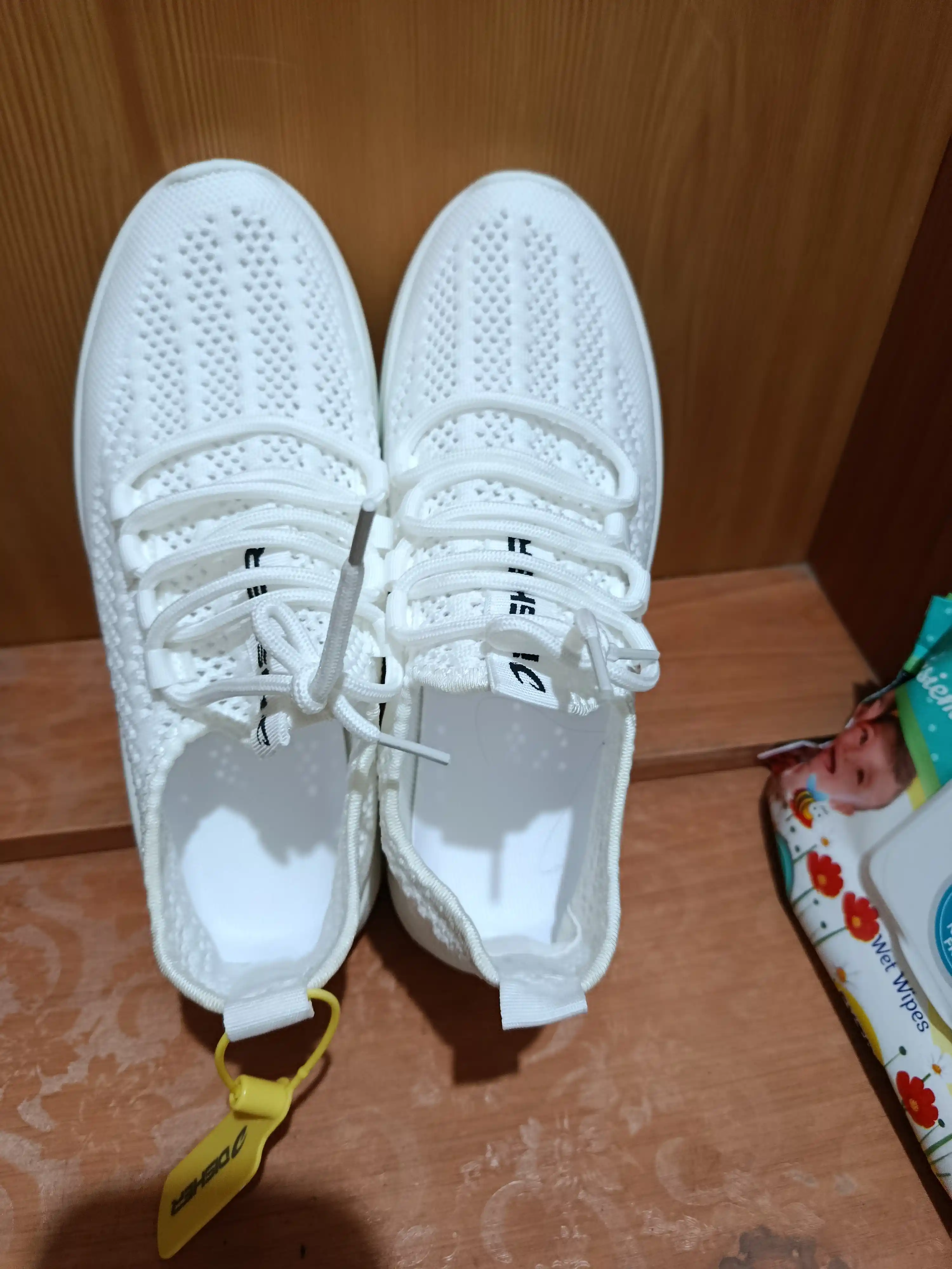 Ayollar krossovkalari DISHER SoftLine