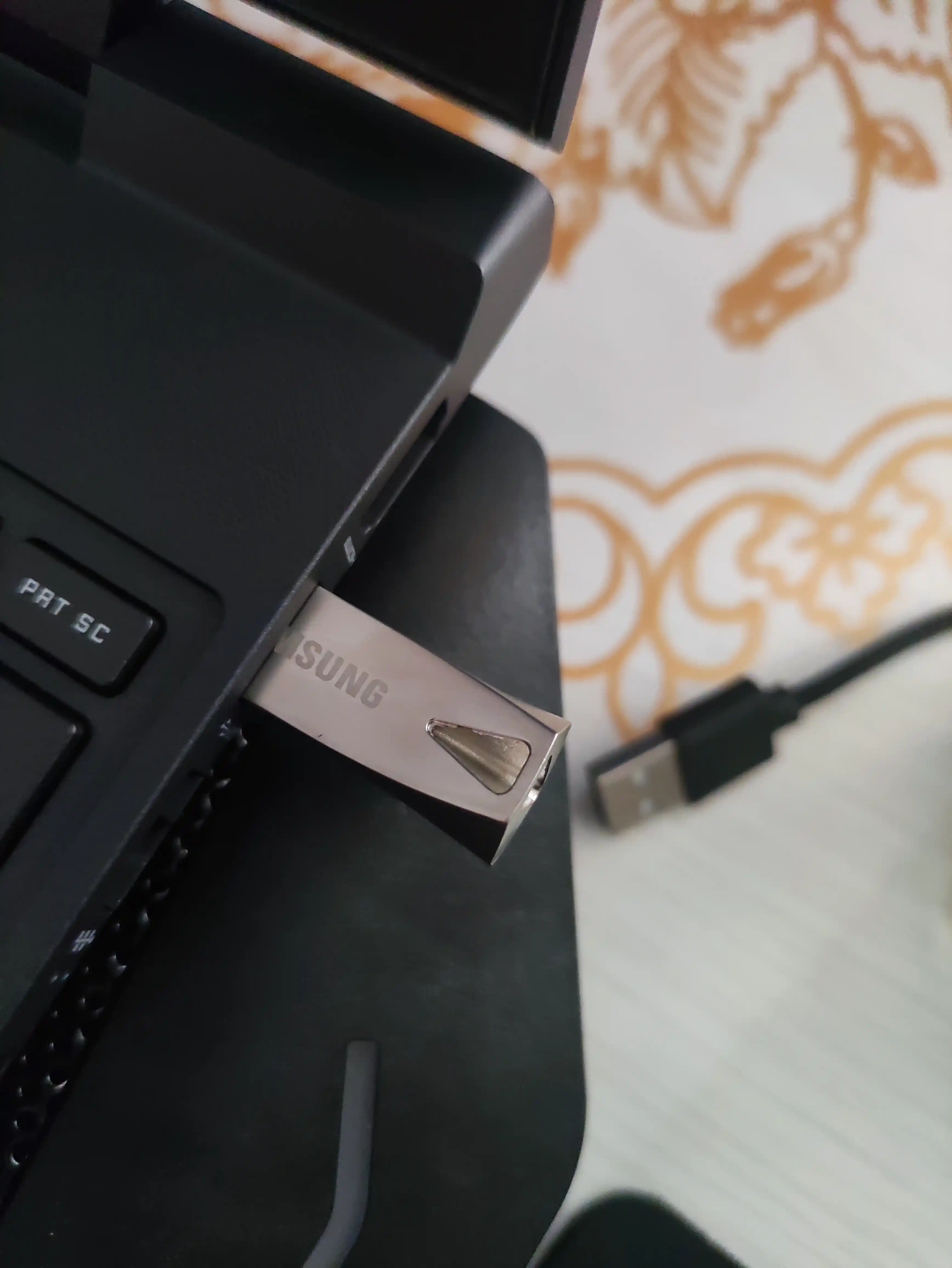 Флешка USB, Samsung 2 ГБ, 4 ГБ, 8 ГБ, 16 ГБ, 32 ГБ, 64 ГБ, 128 ГБ