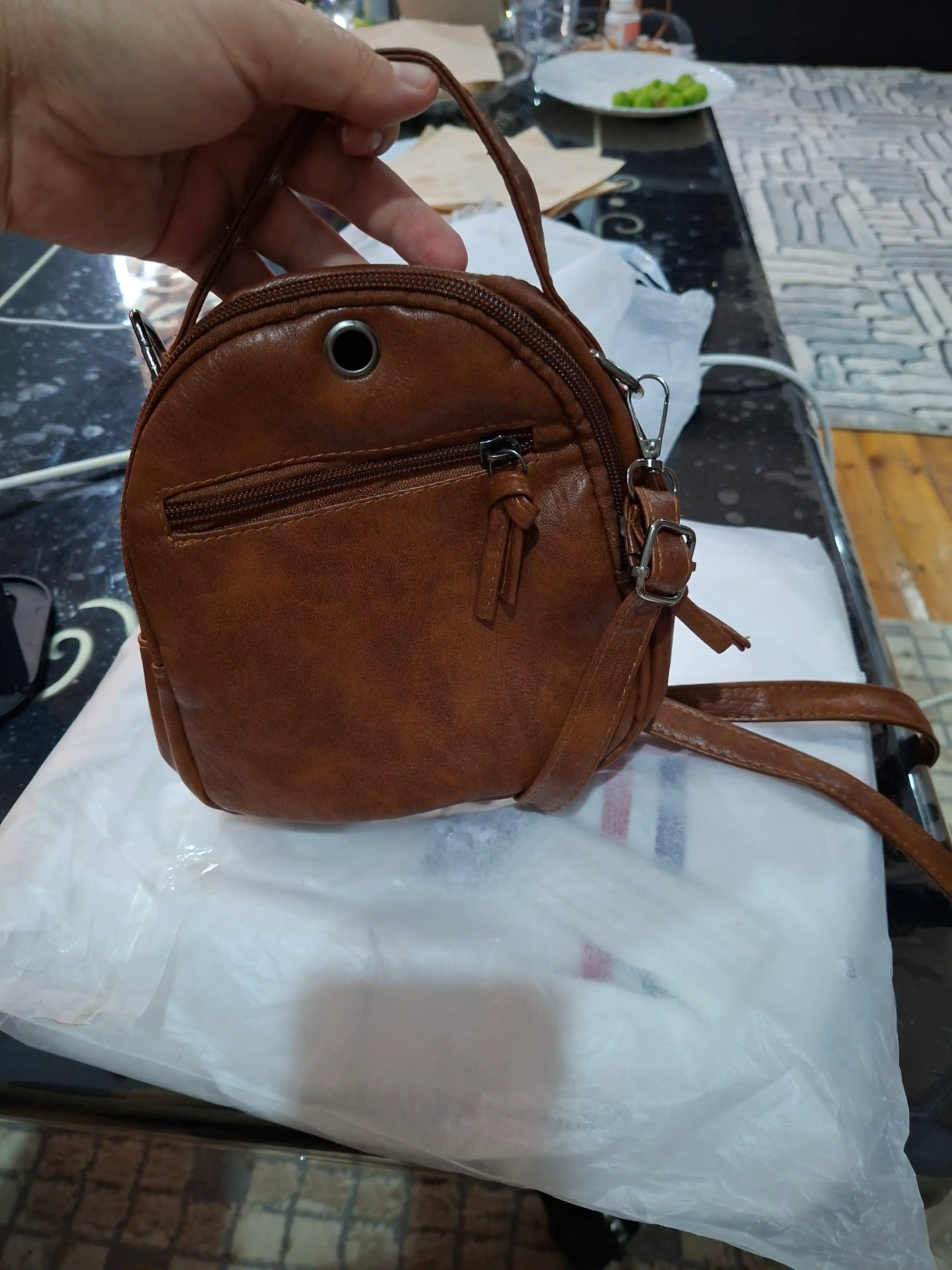 Ayollar sumkasi MELODY, mini, krossbodi, telefon sumkachasi, ekocharm