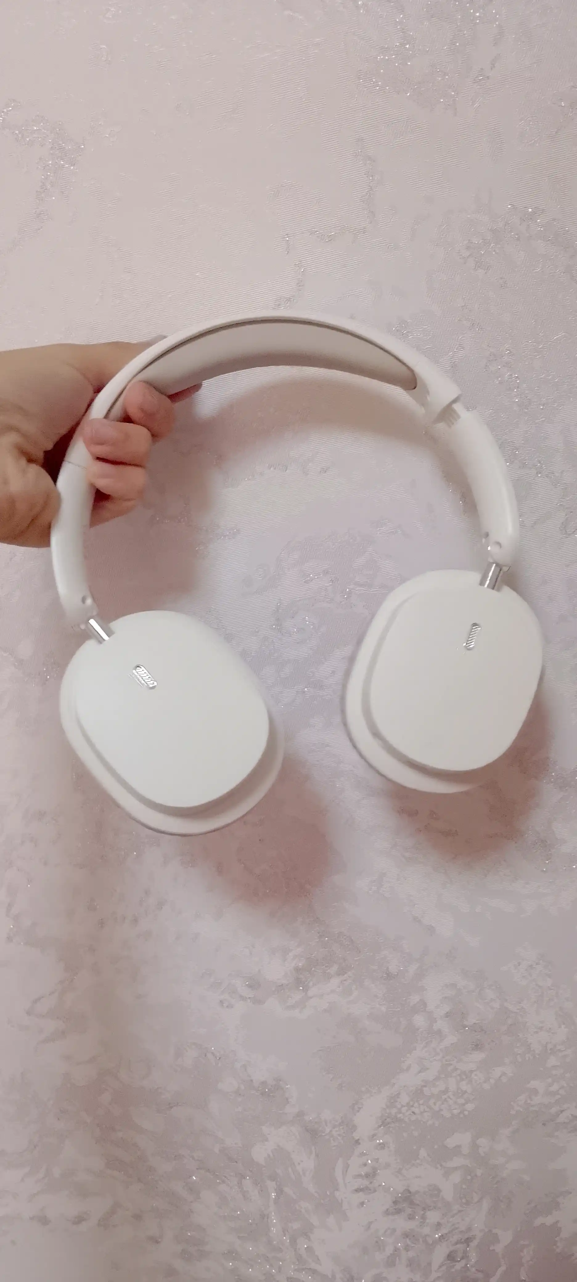 Simsiz quloqchinlar mikrofon bilan, katta to'liq o'lchamli naushniklar, Bluetooth