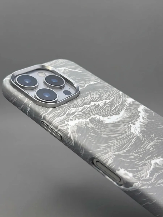 Чехол Luxo Karbon с волнистым морским декором для iPhone 11–17 Pro, Pro Max, Air
