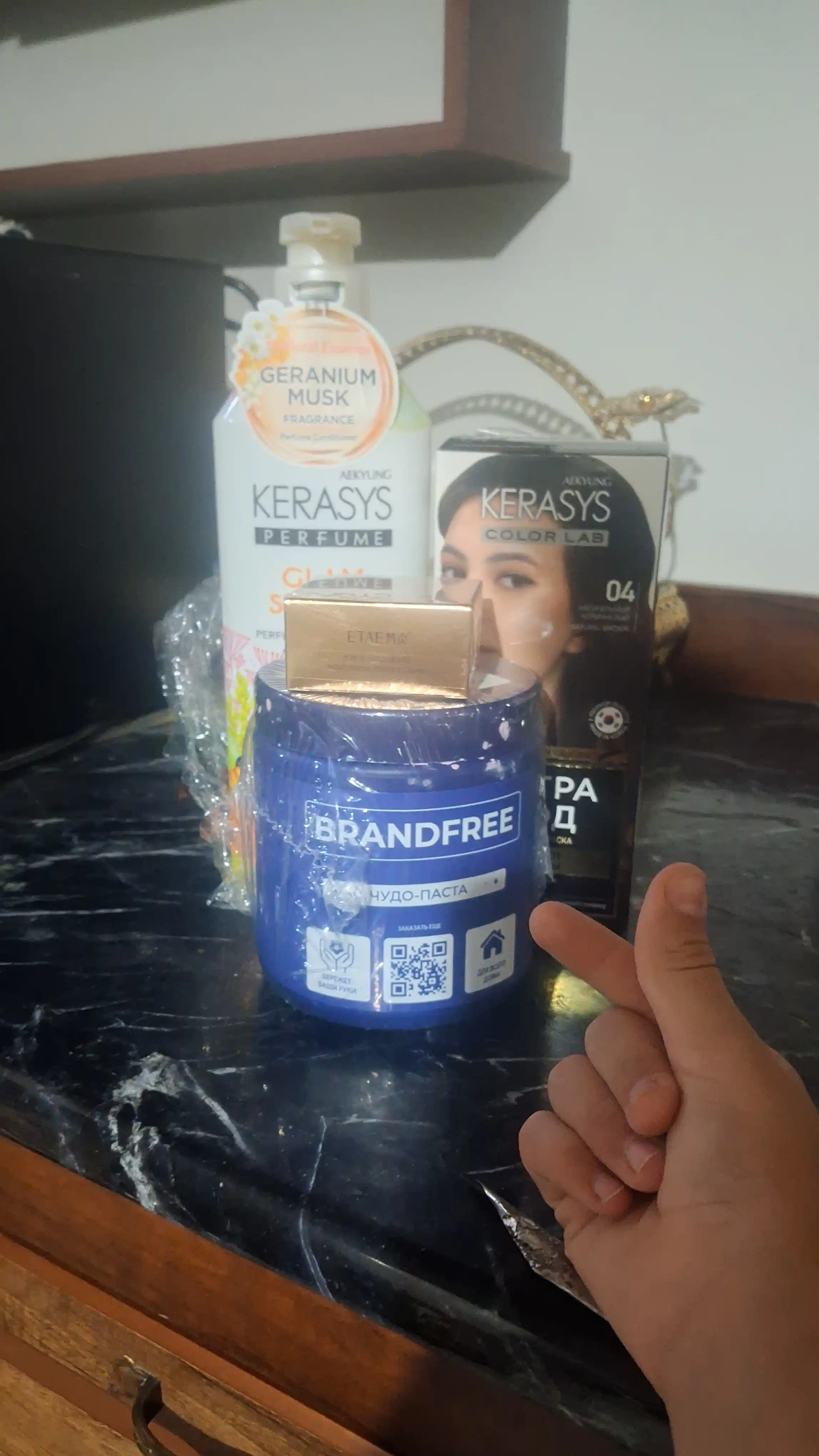 Keratinli, xushbo‘y, soch uchun ayollar balzami konditsioneri, Kerasys, 600 ml, Koreya