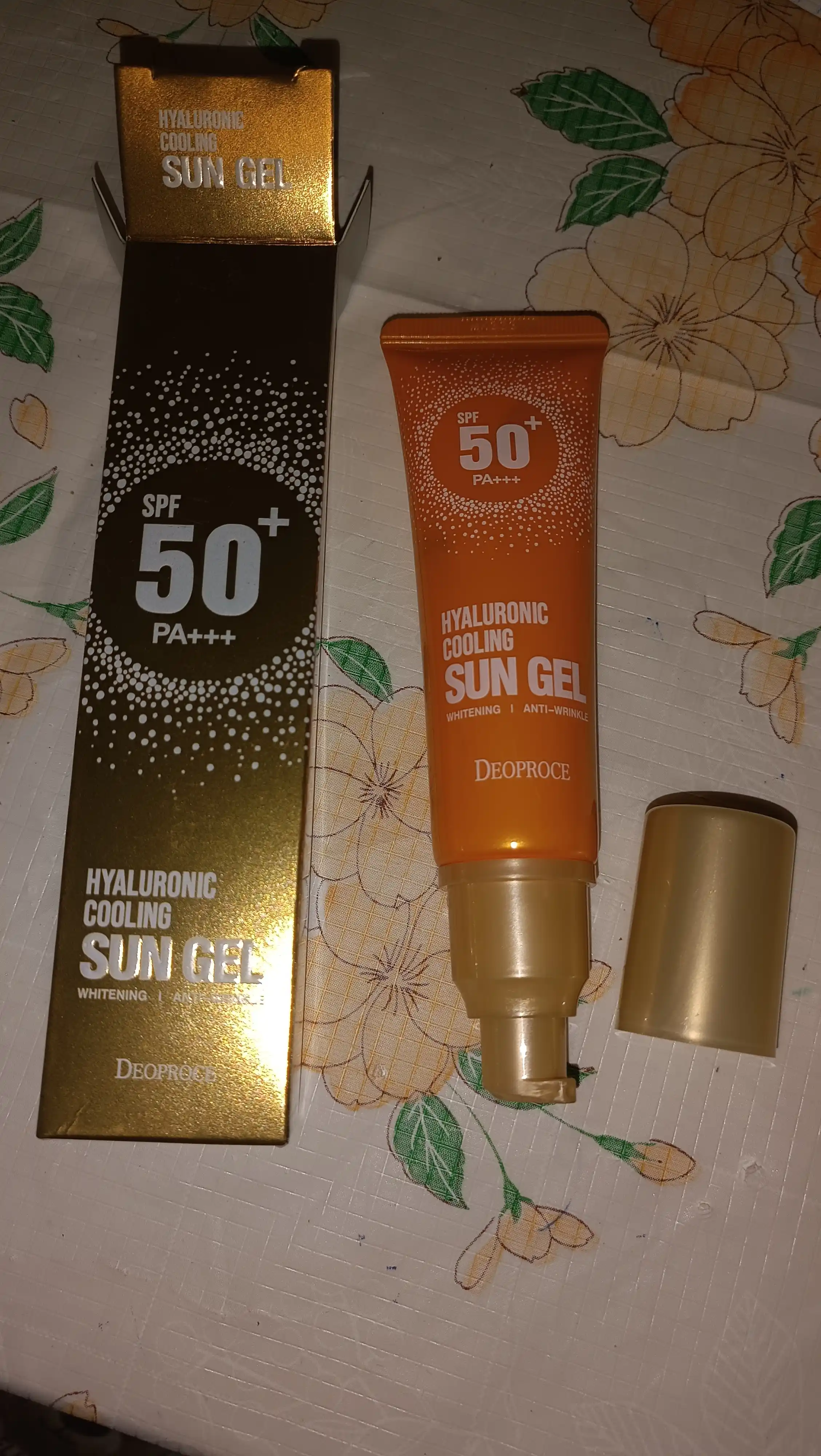 SPF krem, quyoshdan himoya qiluvchi Deoproce Hyaluronic Cooling Sun Gel SPF 50+