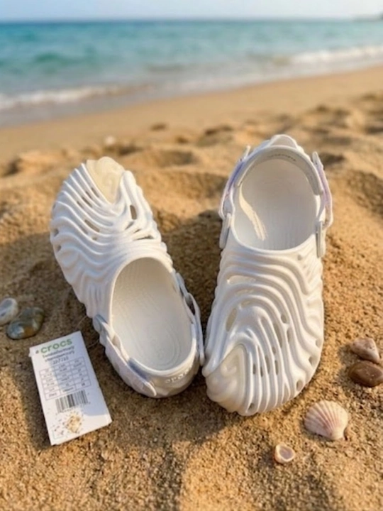 Сабо — это обувь унисекс для мужчин, женщин и подростков. Подходит для весны и лета