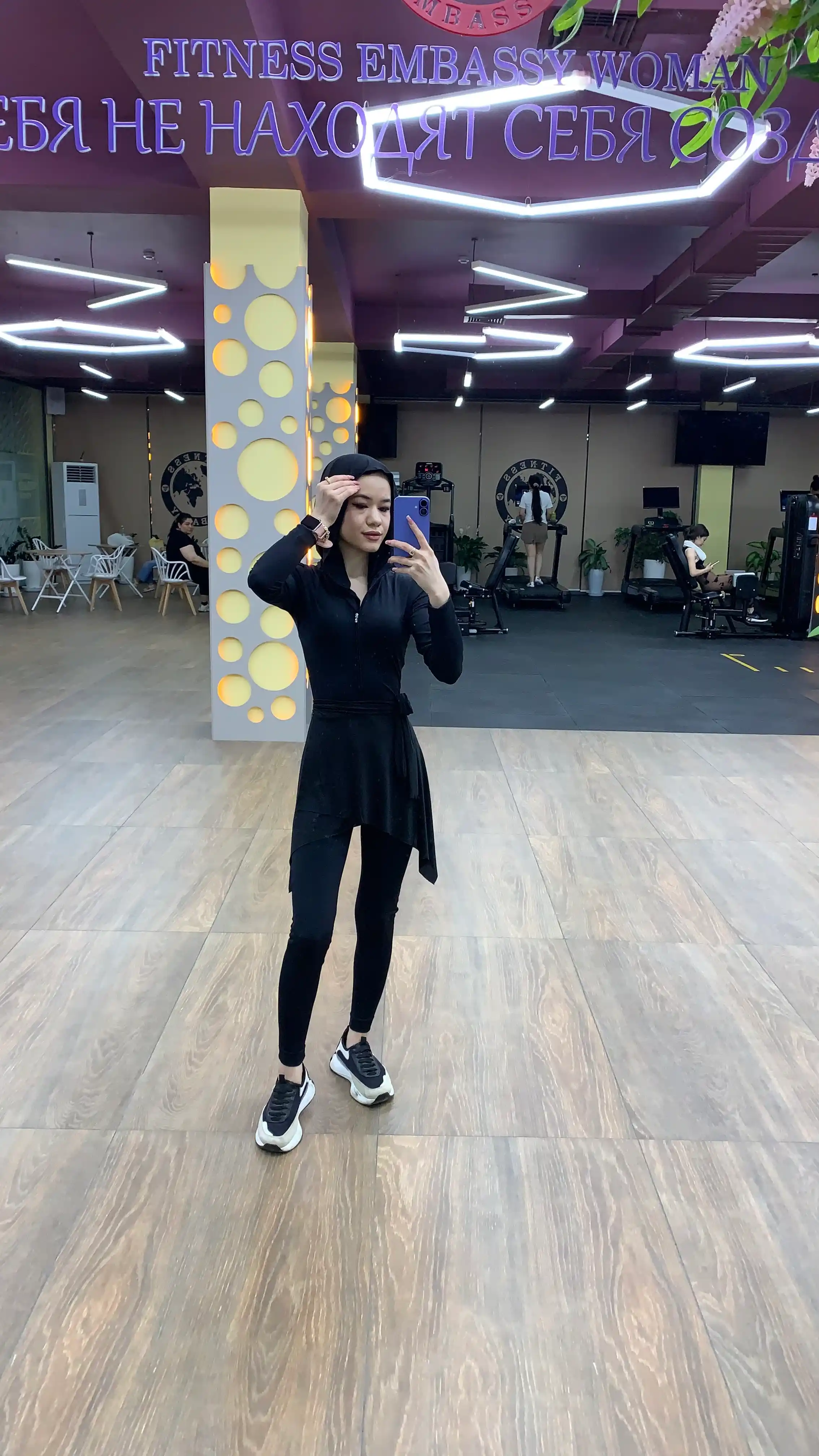 Ayollar uchun skims sport kombinezoni, fitnes va yoga uchun sport kostyumi