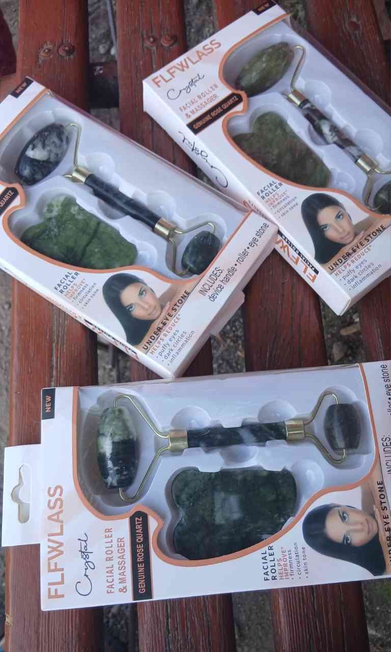 Massaj rulosi va guasha qirg'ich, yuz va tana uchun, 2 tasi 1 da