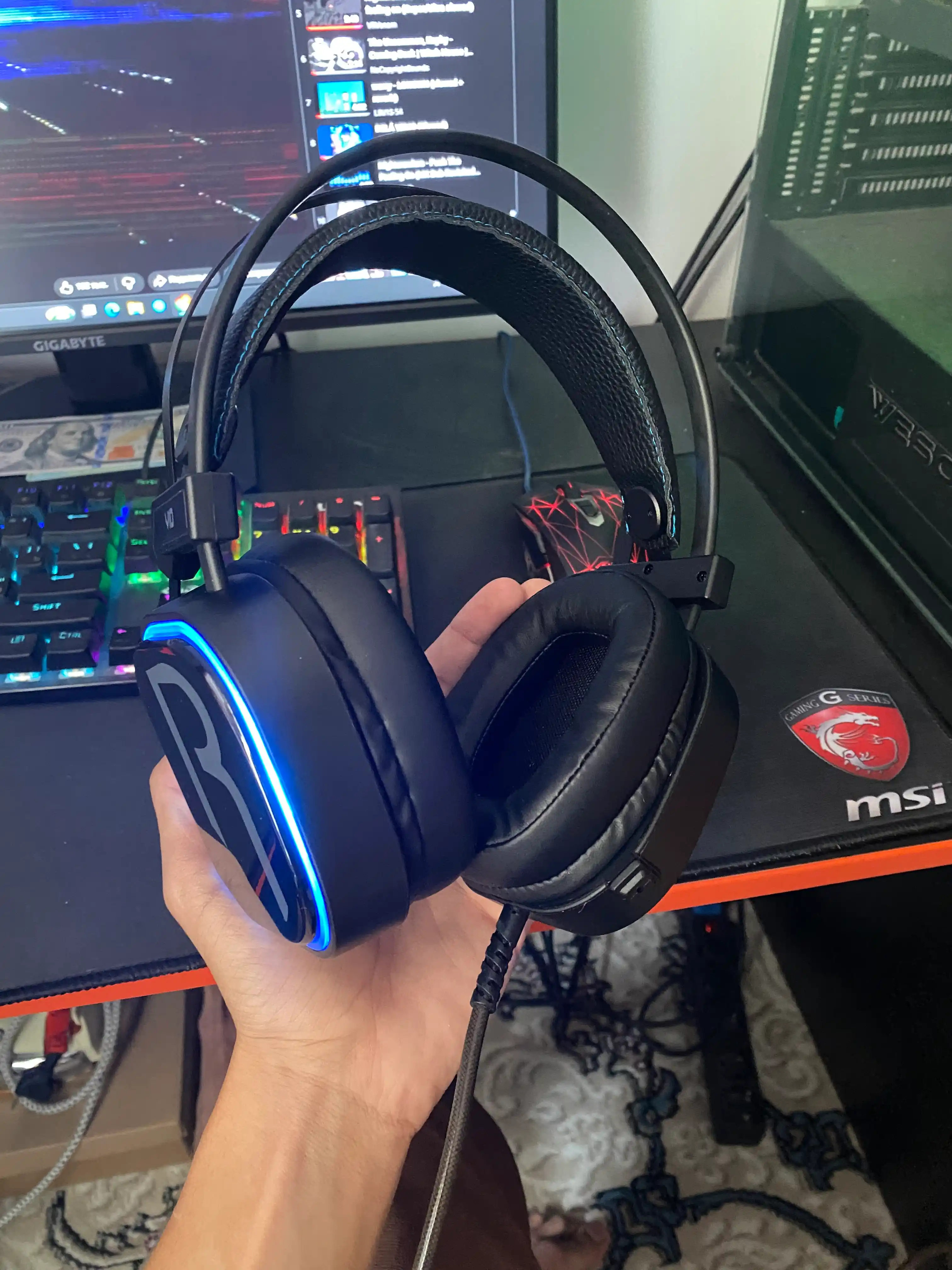 MORADI V10 USB7.1 o'yin uchun simli quloqchinlari kuk