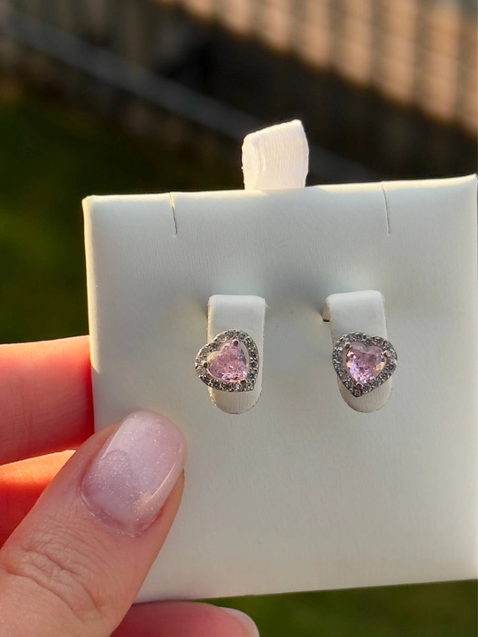Серьги из серебра 925 пробы с фианитами в форме сердца