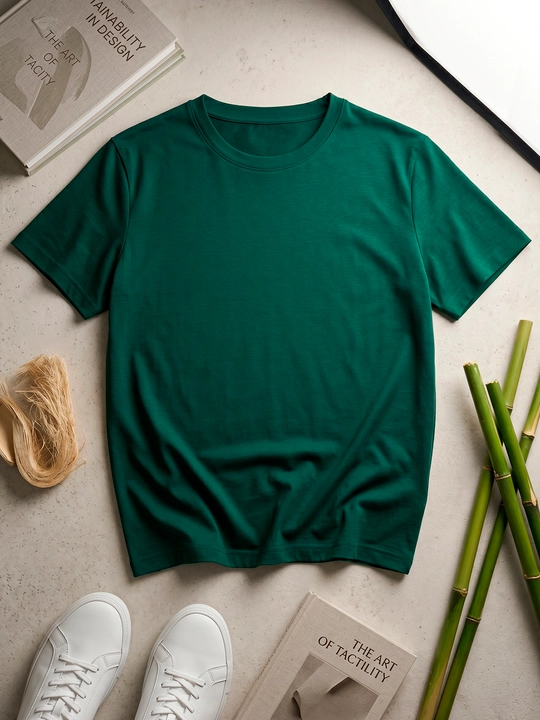 Asosiy, universal, kundalik kiyish uchun qulay, unisex futbolka