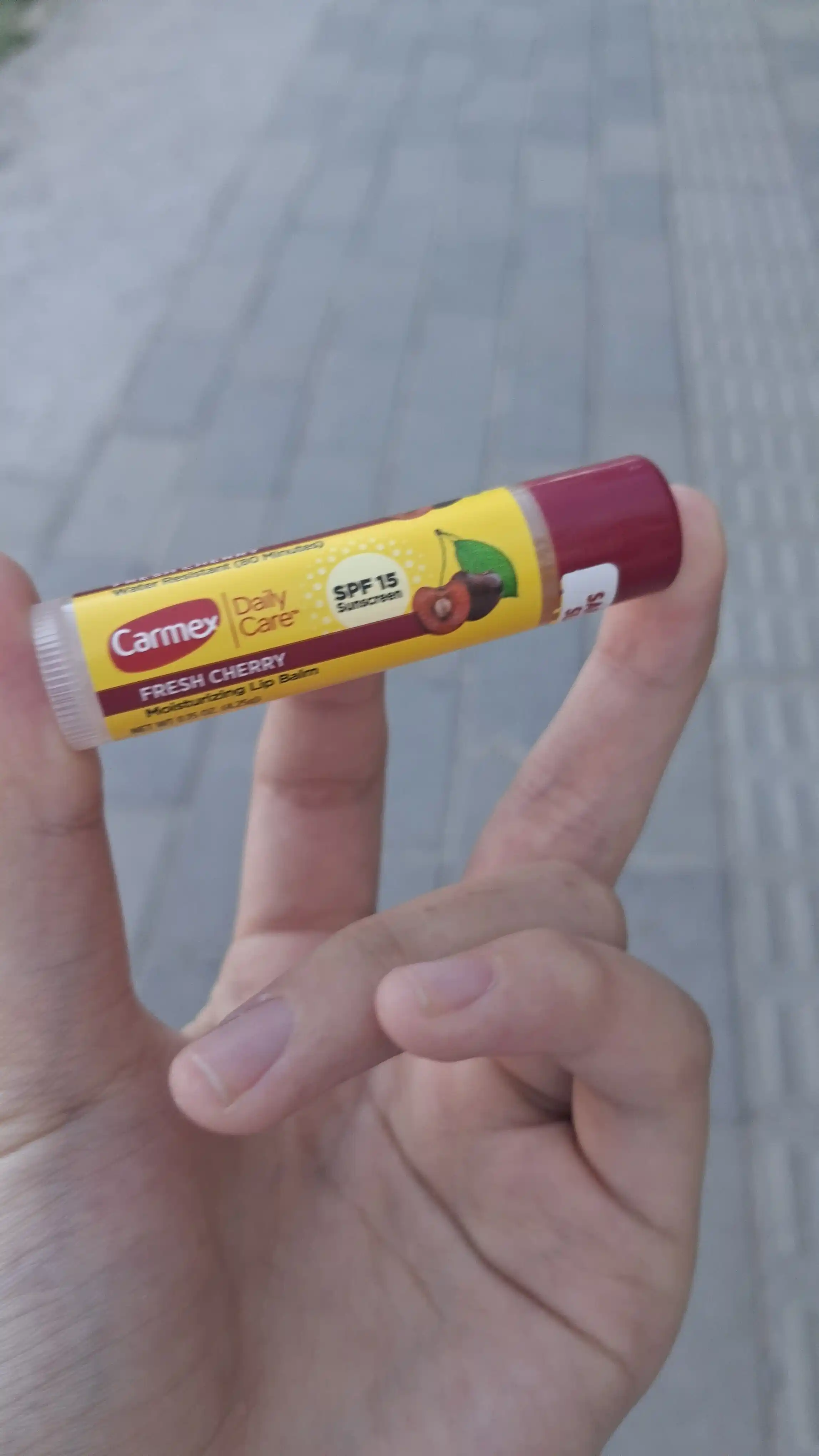 Бальзам для губ Carmex Tyubik, SPF 15, вишня