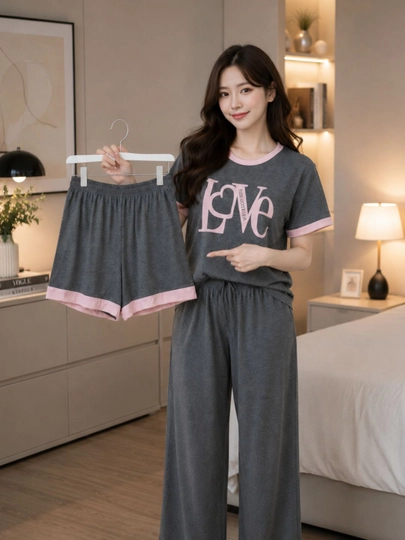 Pijama ayollar uchun, uy kiyimi, yengil matodan, o'lchamlar 46-48-50, M, L