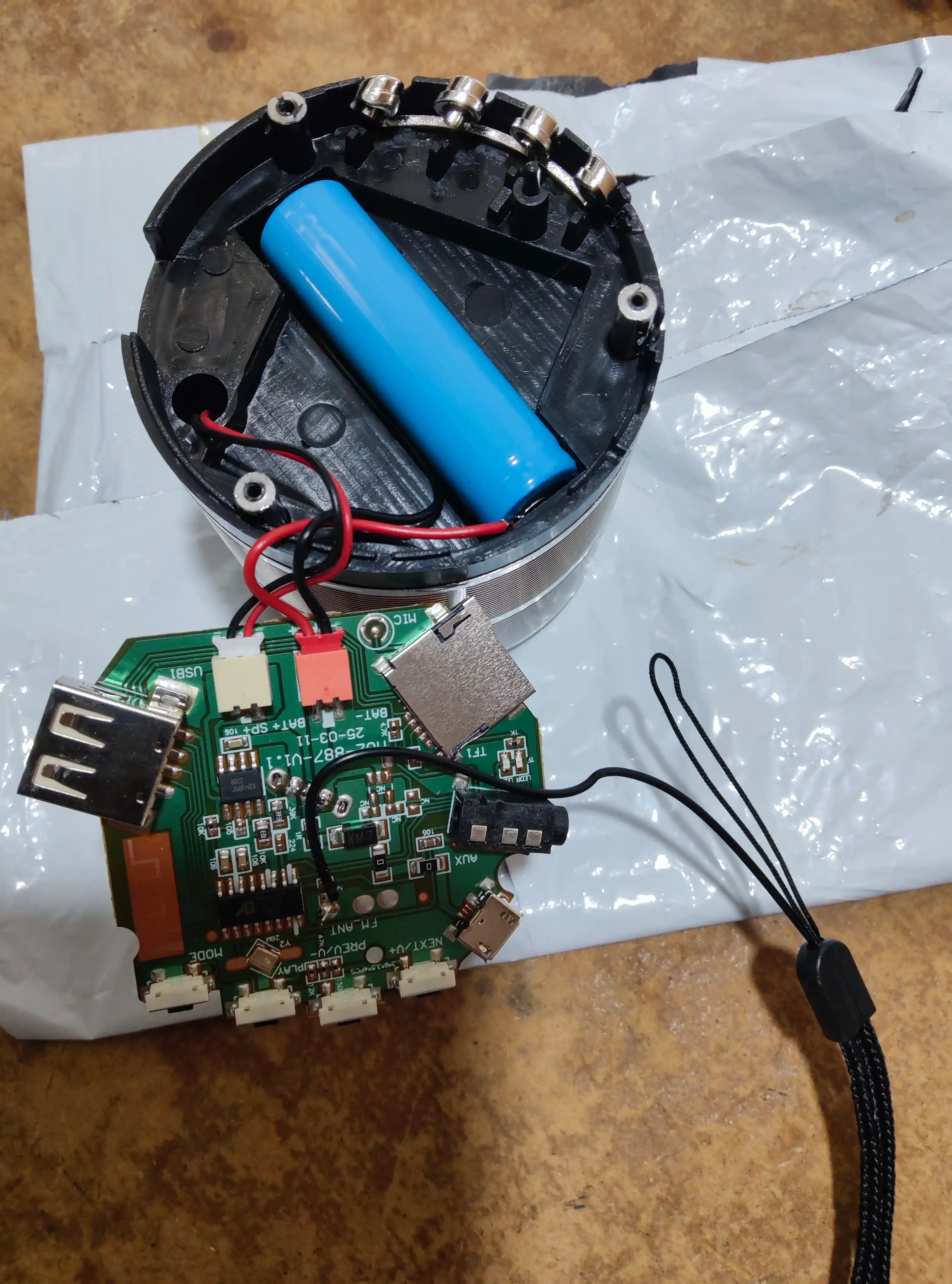 WS-887 portativ karnay (mini-karnay)