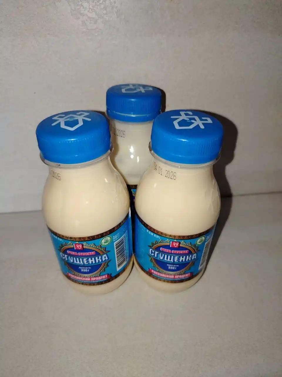 Sguschenka Rossiya mahsuloti shakar bilan PET 330 gr