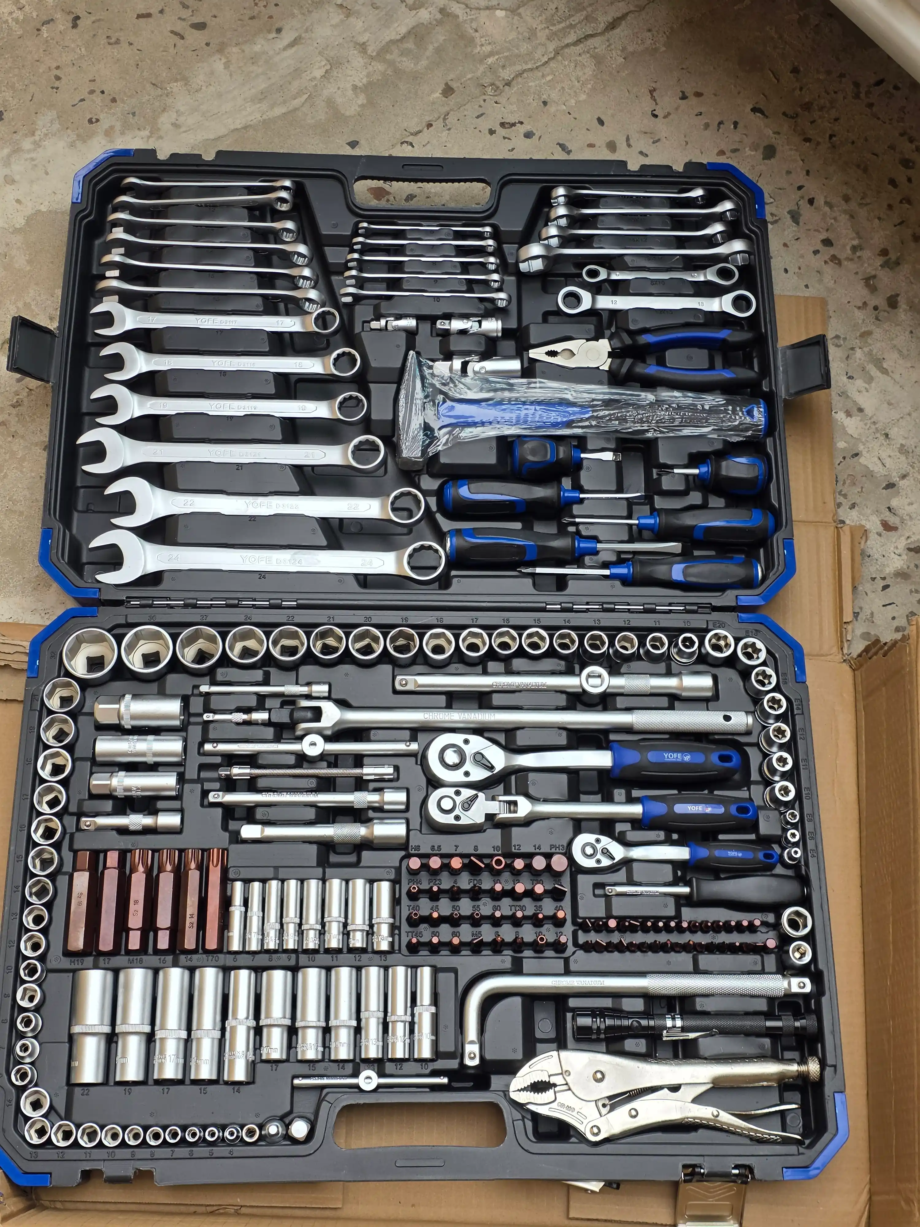 202 PCS asboblar to‘plami, professional kalit va yon tomon to‘plami