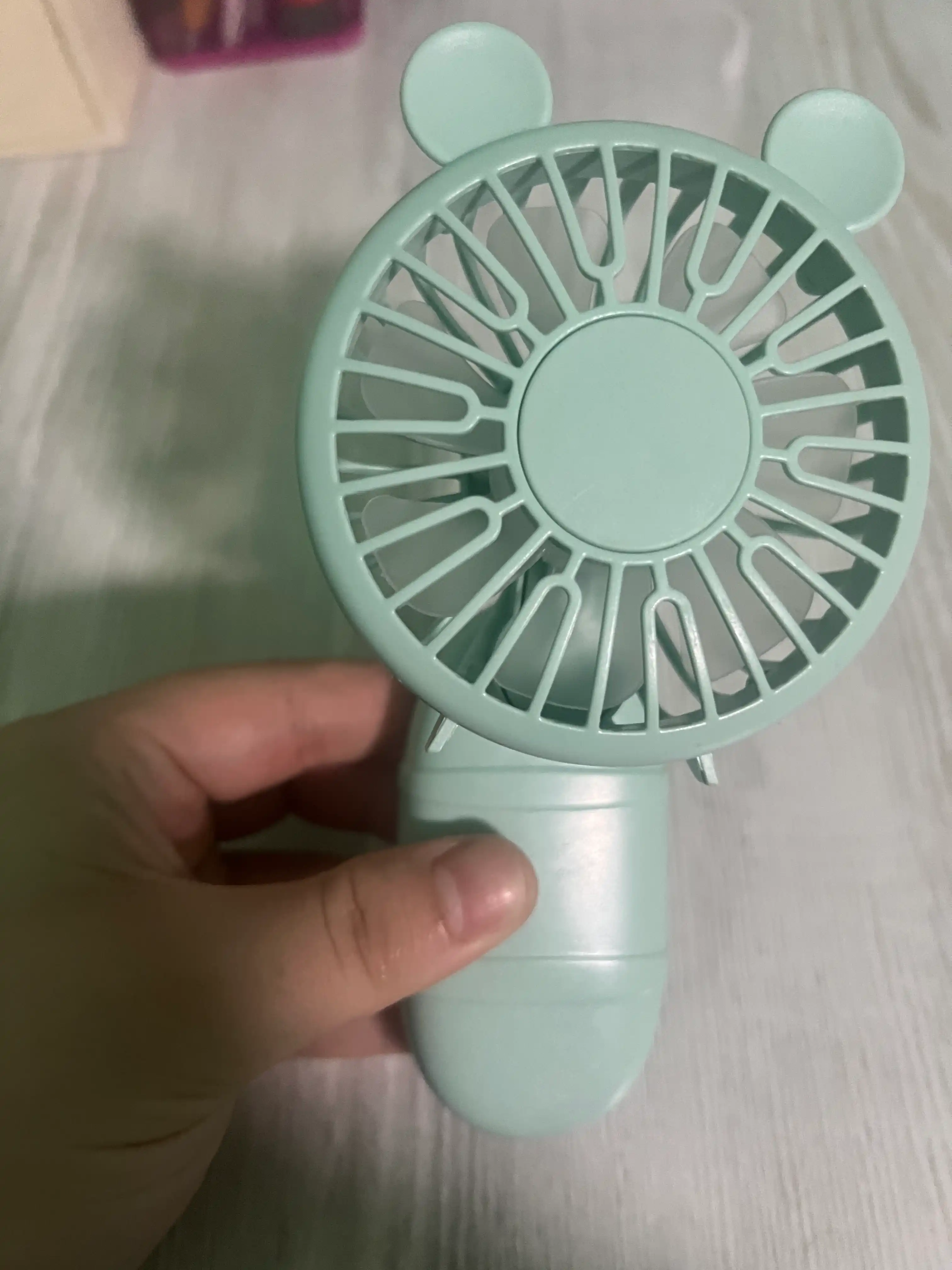 Mini ventilyator