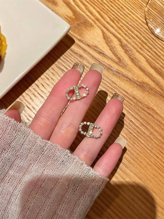 Серьги-подвески Dior