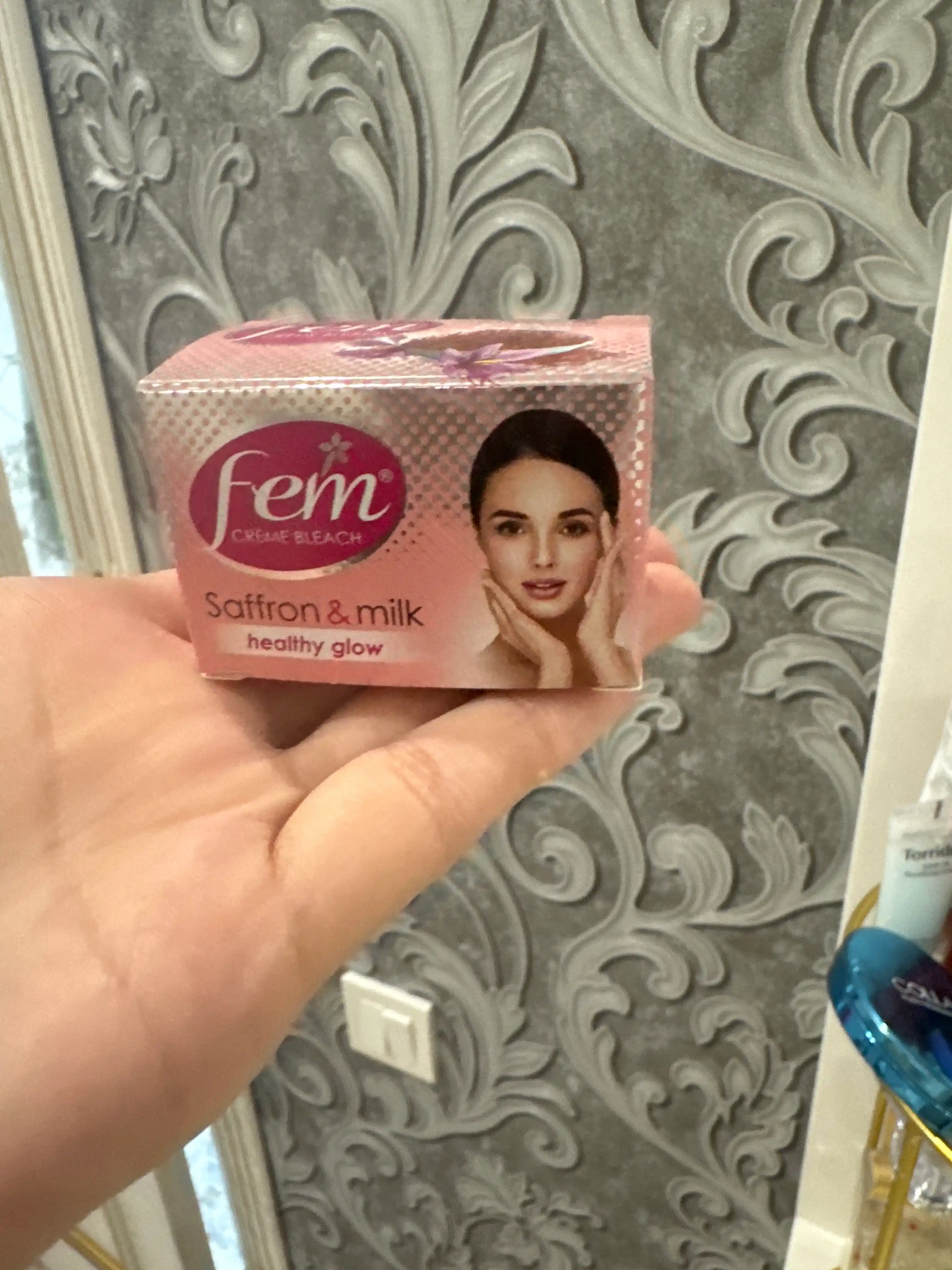 FEM для бровей, отбеливание