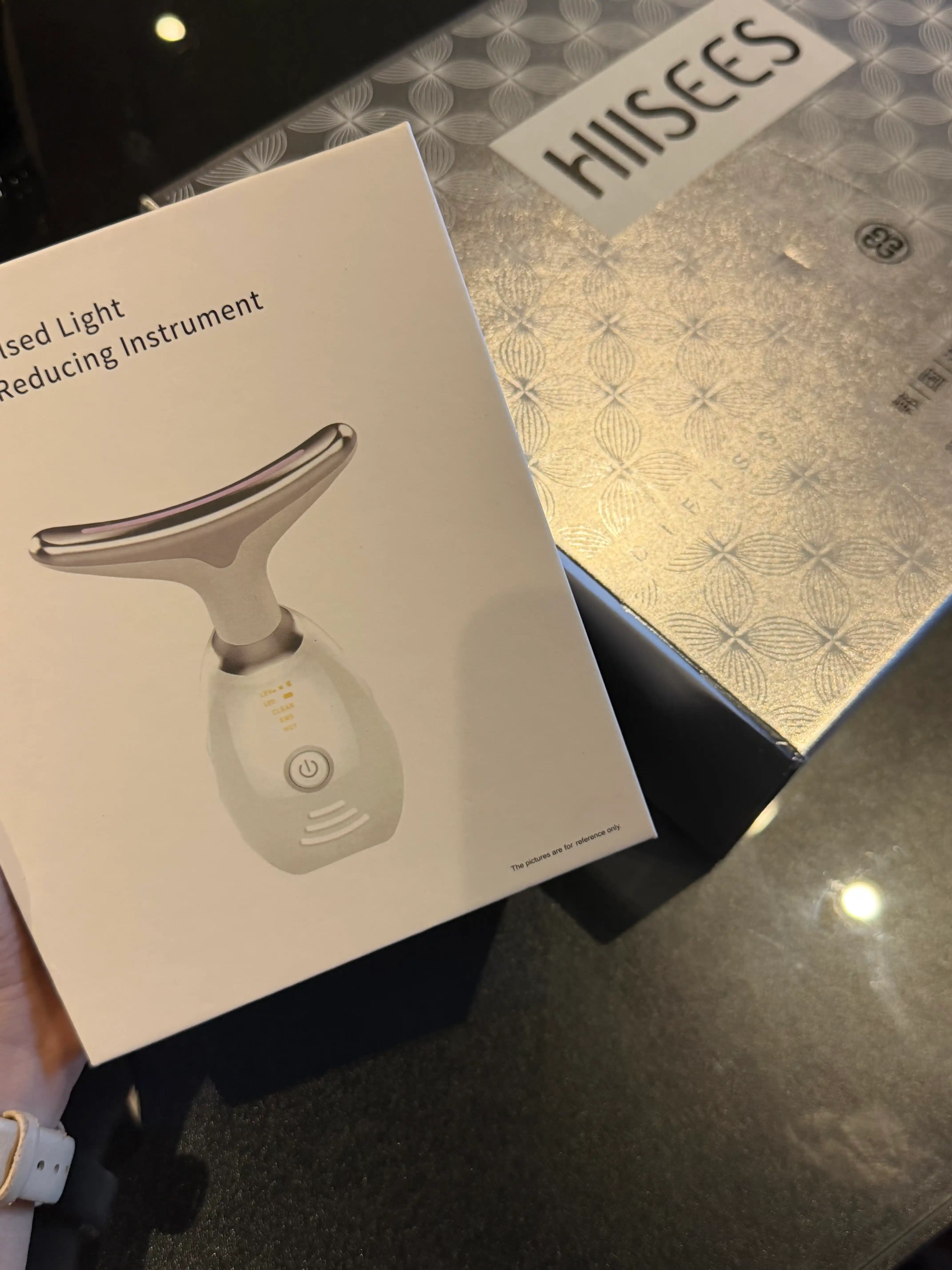LED массажёр для кожи лица, антивозрастной, с LED-терапией