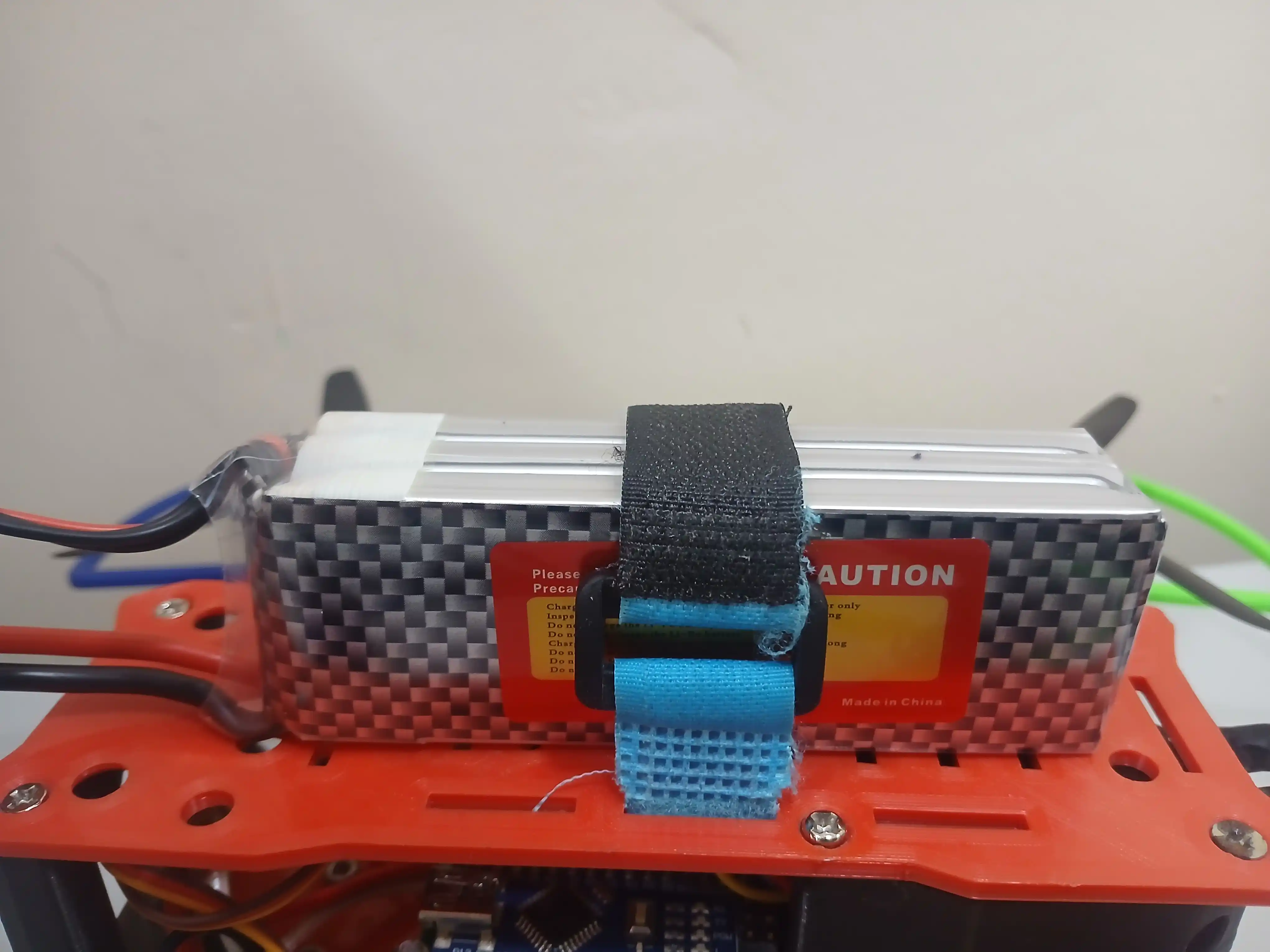 LiPo akumulyatori 11,1v 2200mah 60C XT60