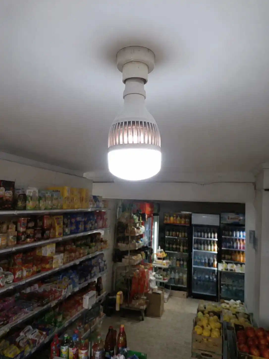 Osma LED lyustra E27 100-200Vt energiya tejovchi oq yorug‘lik ESNCO