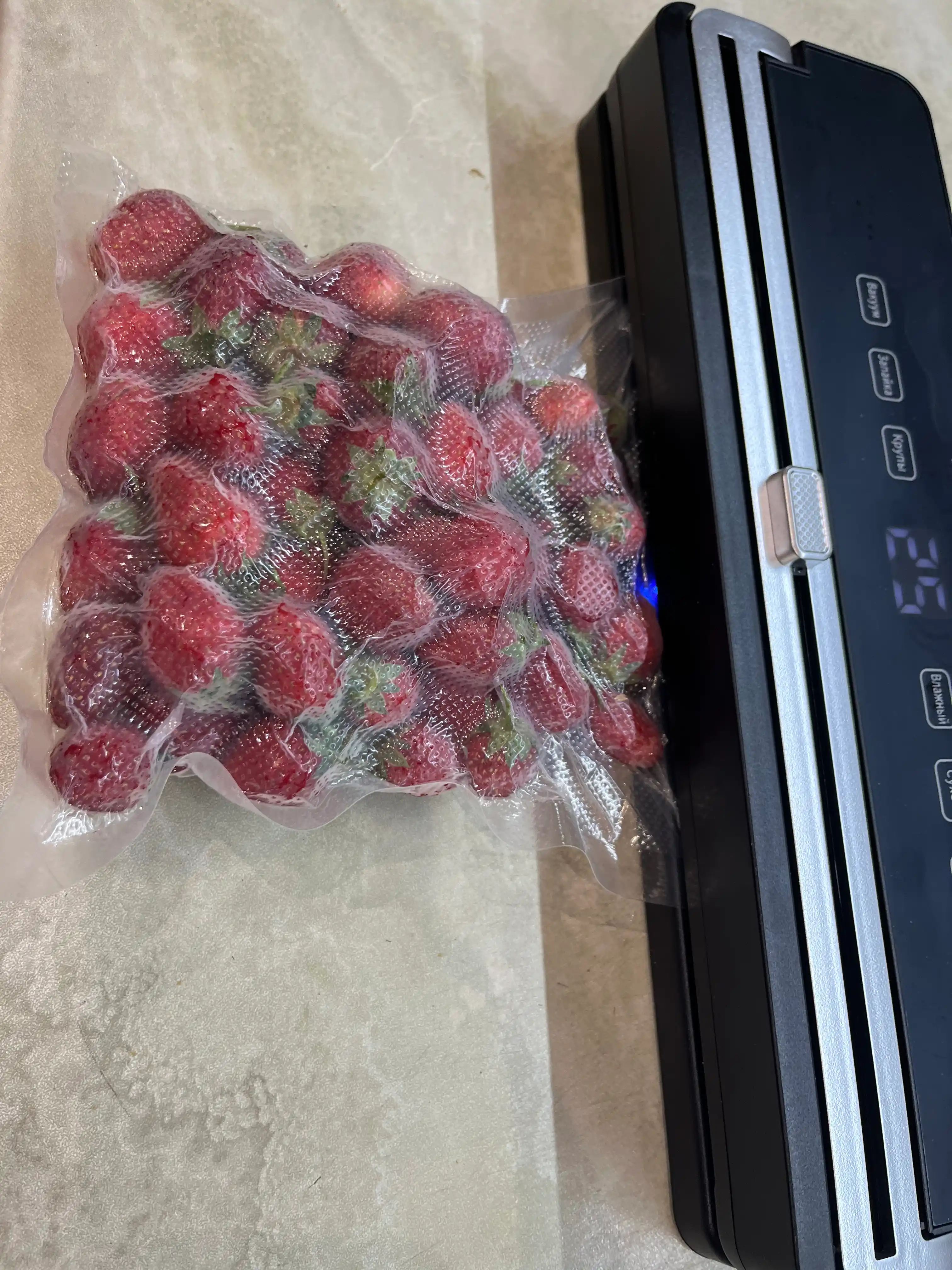 Вакууматор — вакуумный упаковщик продуктов, + 10 пакетов, машина для вакуумной упаковки