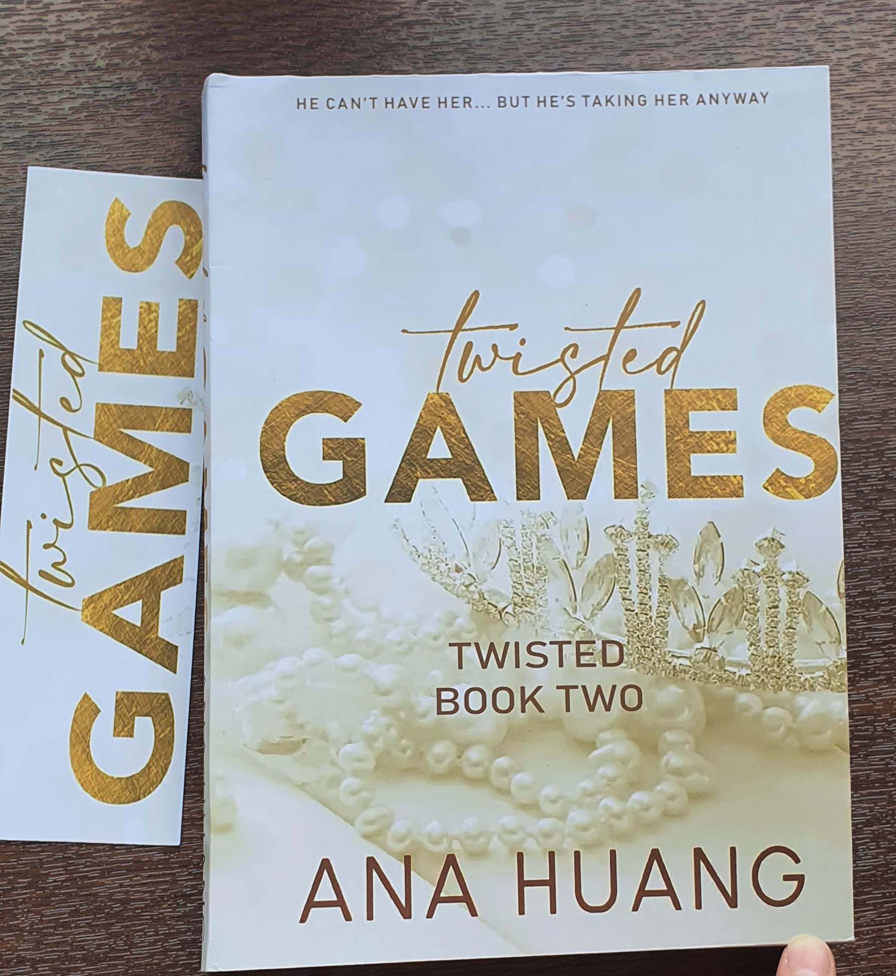 Twisted Love, Twisted Games, Twisted Hate, Twisted Lies, Ana Xuang, на английском