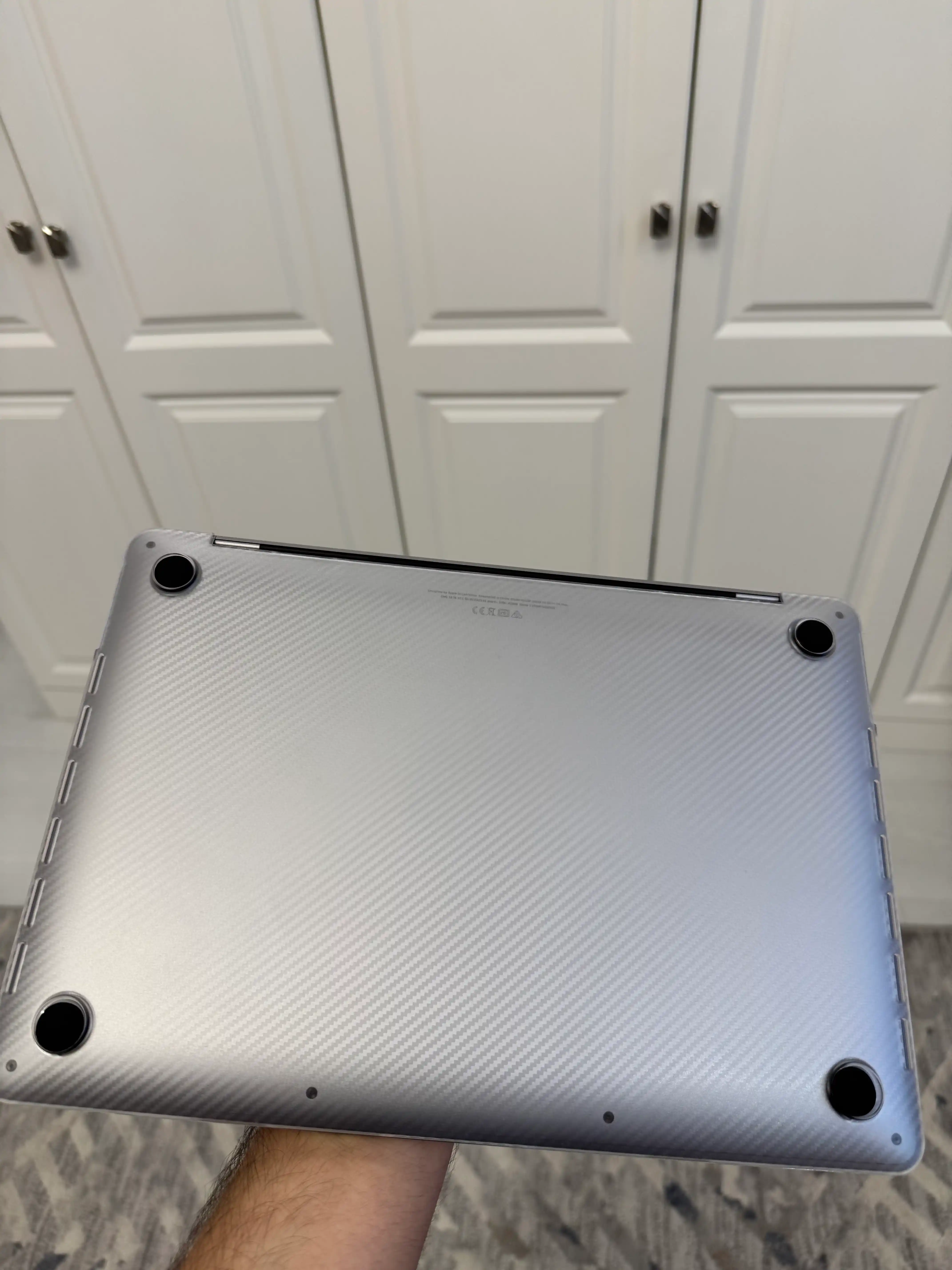 Macbook g‘ilofi/himoyasi, Macbook Air/Pro 13.3/13.6