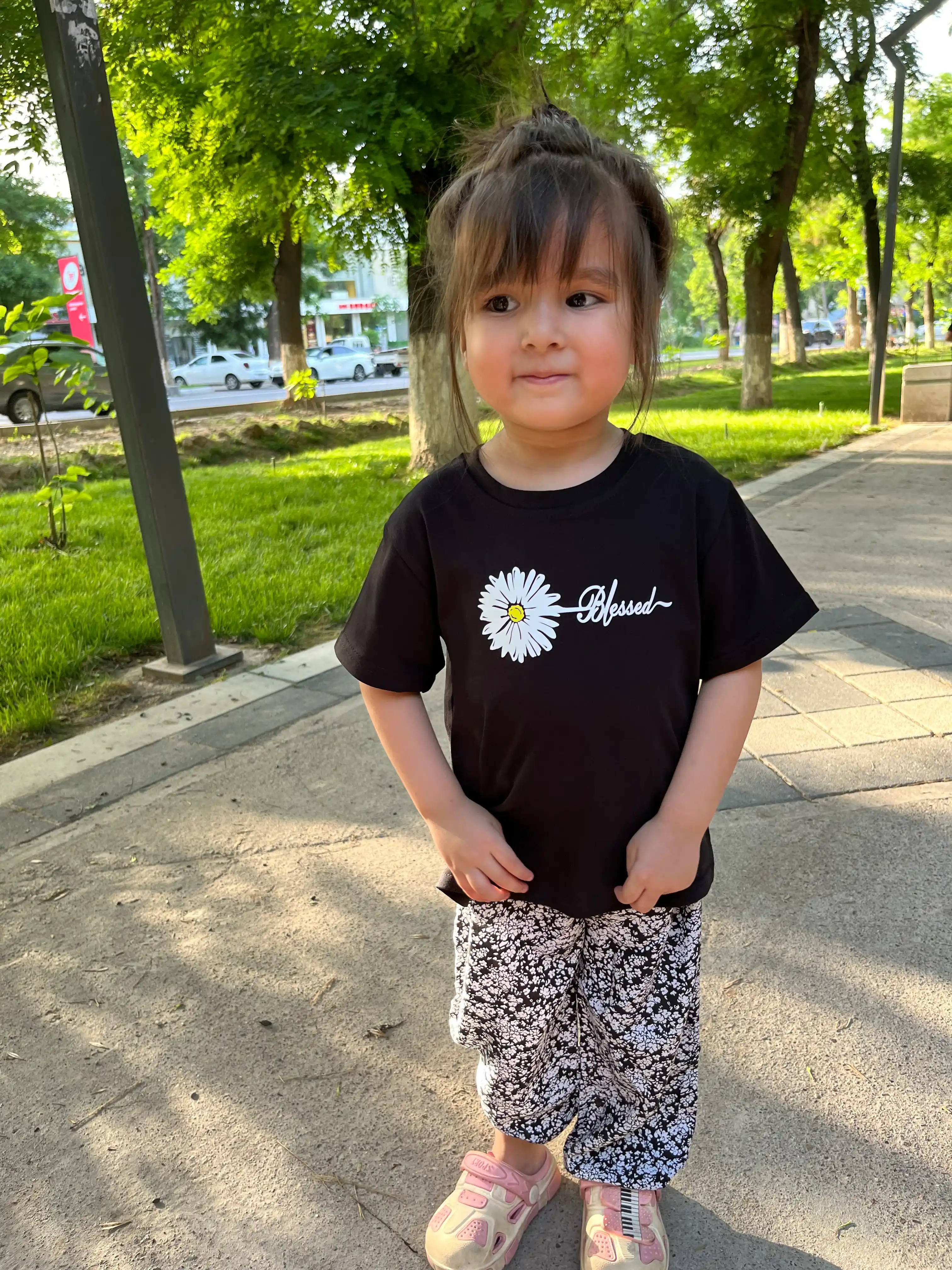 Yozgi kofta va ishtoni, sakura, 3 yoshdan 12 yoshgacha qizlar uchun