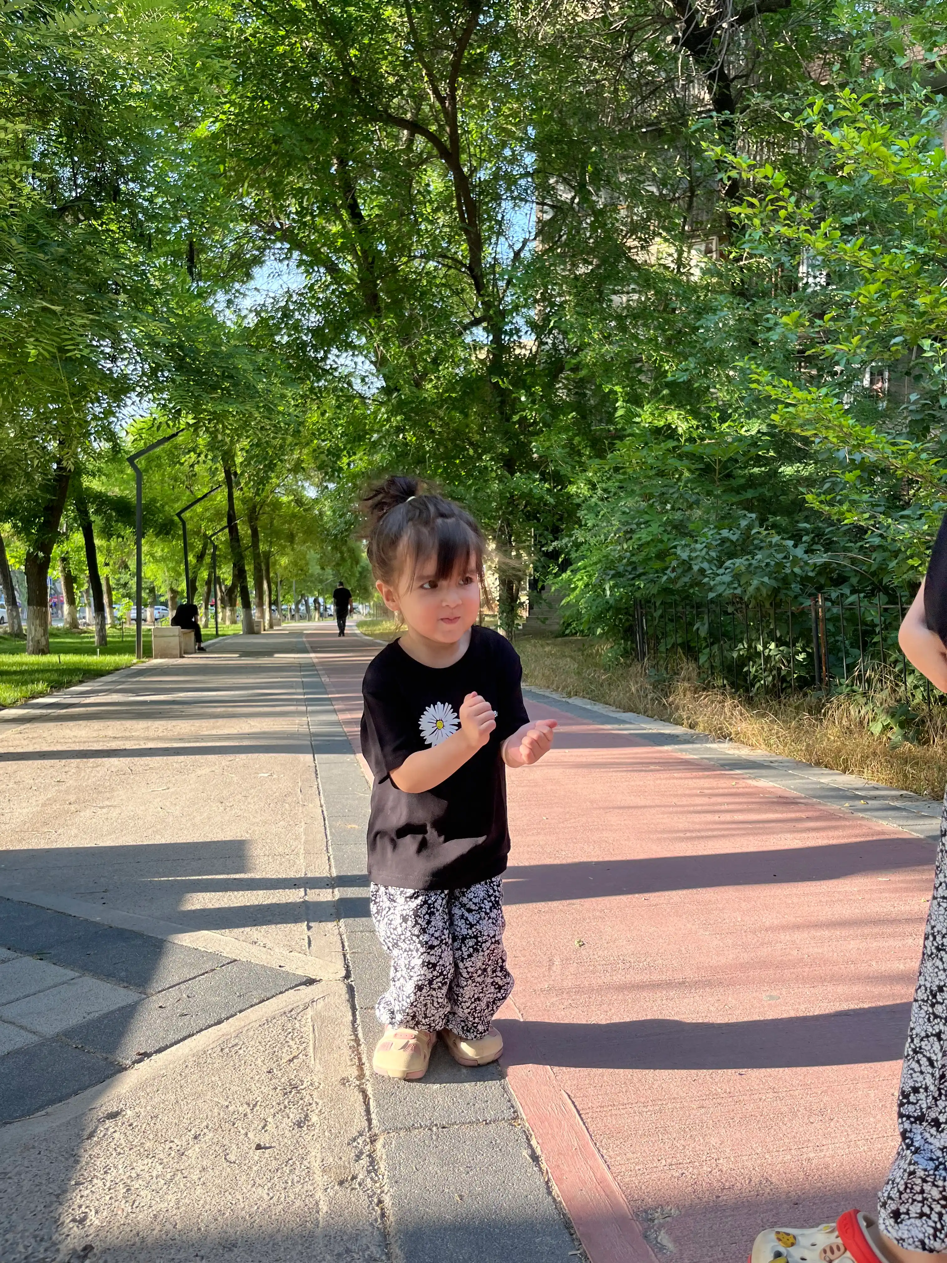 Yozgi kofta va ishtoni, sakura, 3 yoshdan 12 yoshgacha qizlar uchun