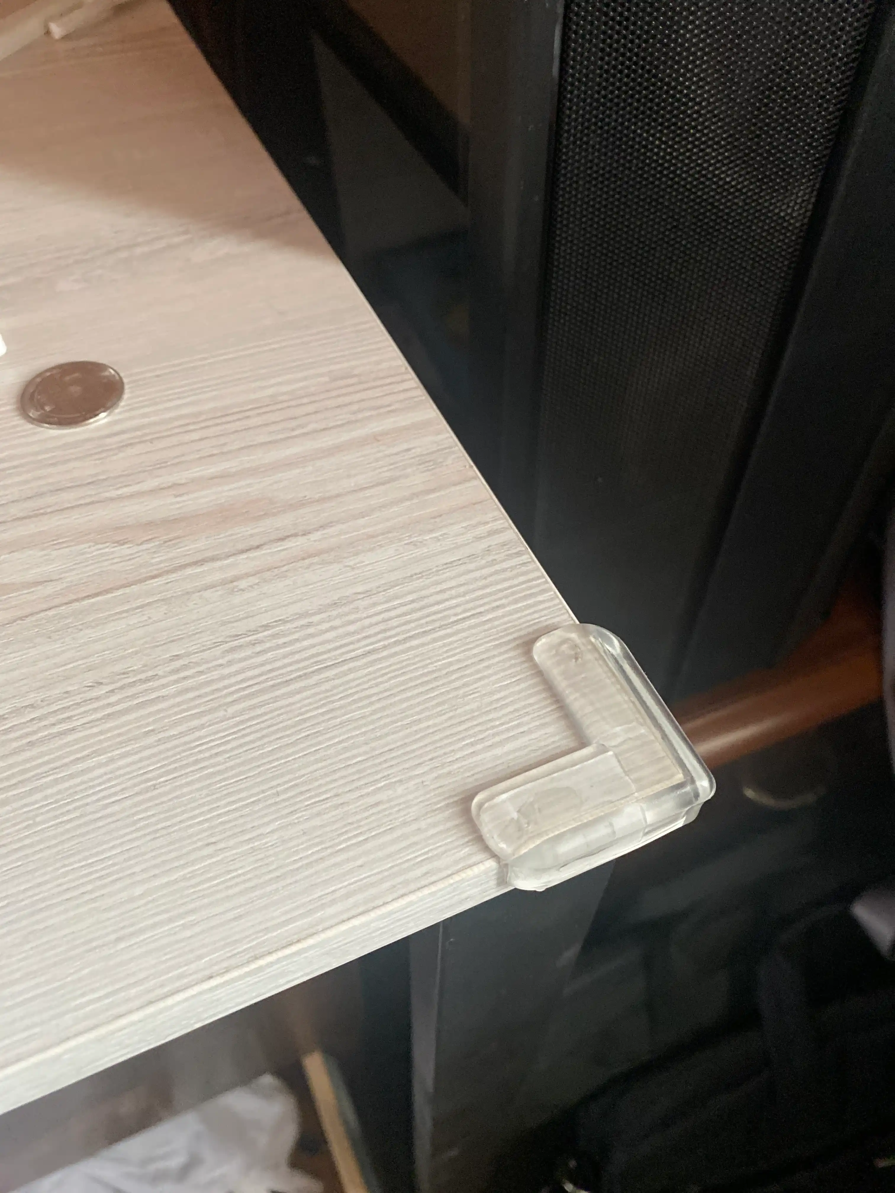 Stol burchaklari uchun silikon qoplamalar, mebel uchun himoya burchaklar, 4 dona
