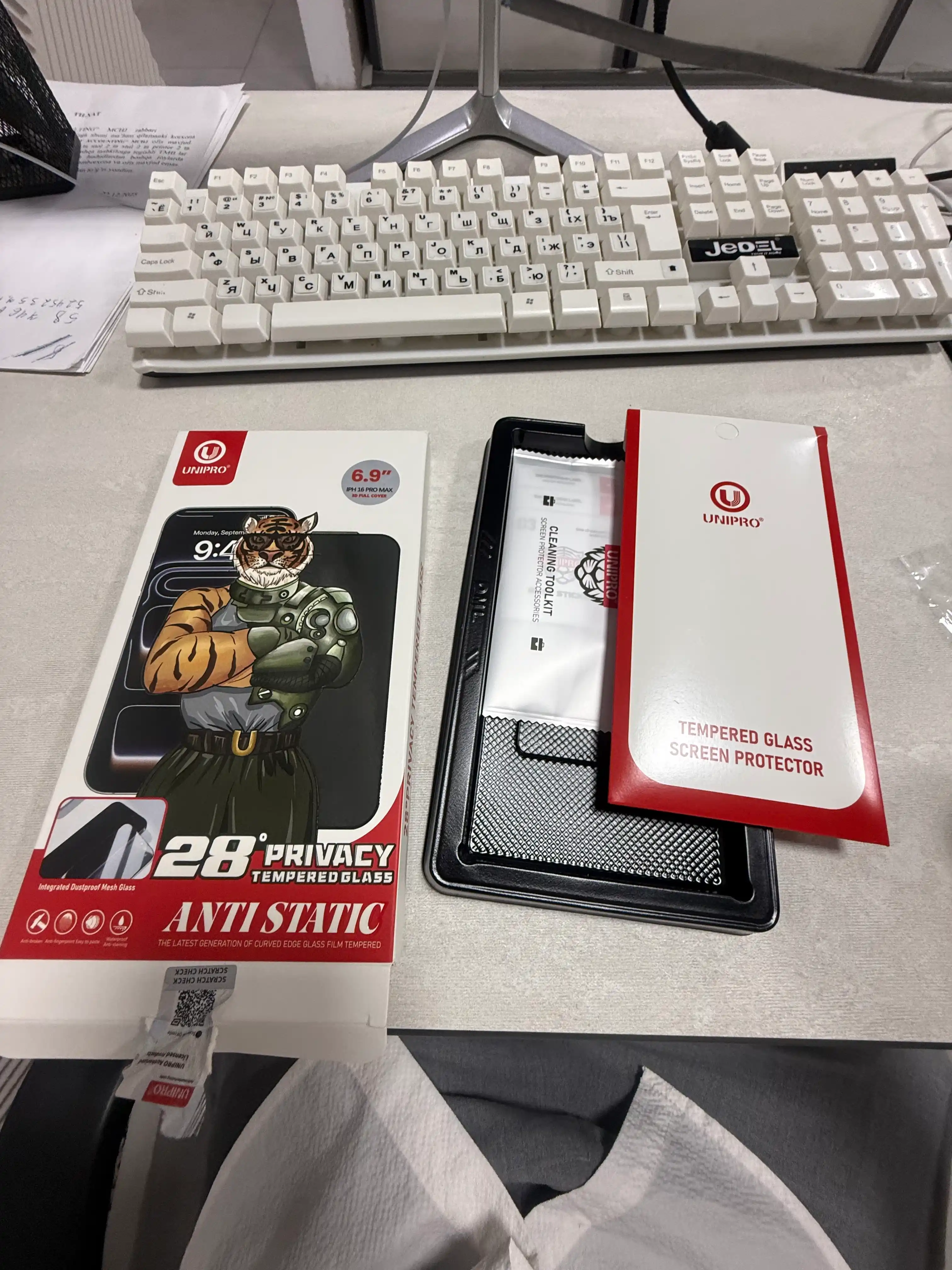Защитное стекло aнтишпион, тонировка для IPhone  XS, 11, XR, 12, 13, 14, 15, Pro, Pro Мax
