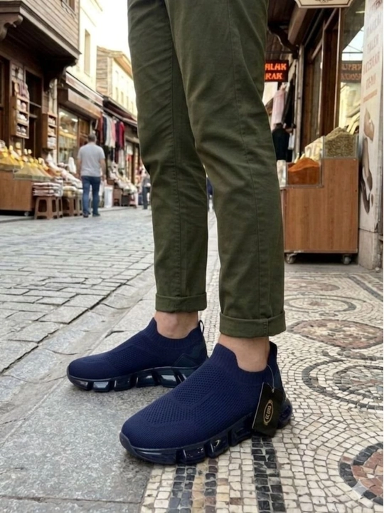 Erkaklar uchun Krosovkalar, erkaklar Sliponlari Tod's. o'lcham 40-45