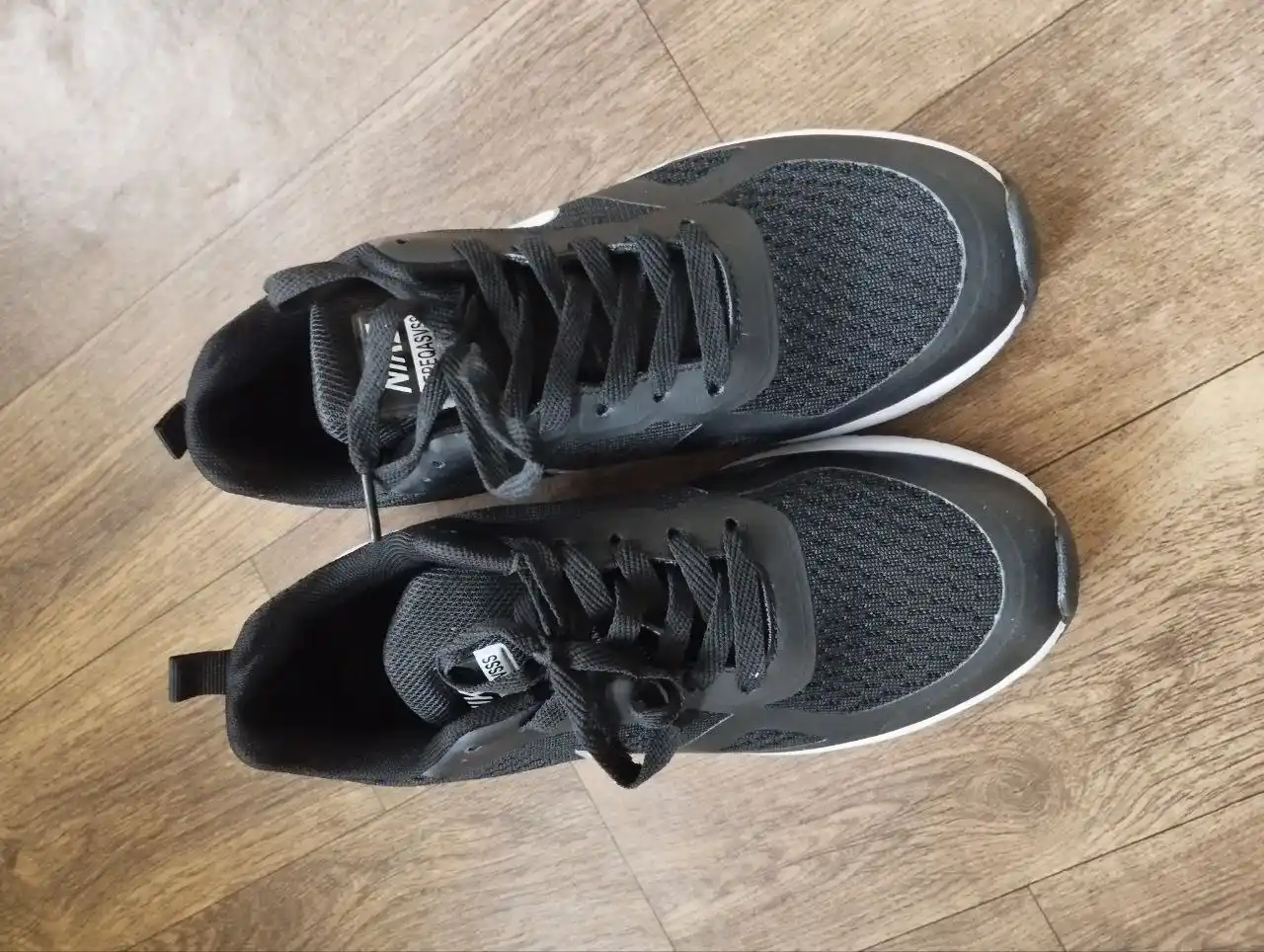 Nike Zoom Air engil yugurish krossovkalari + Adidas 40-45 nafas oladigan setka ustki qism