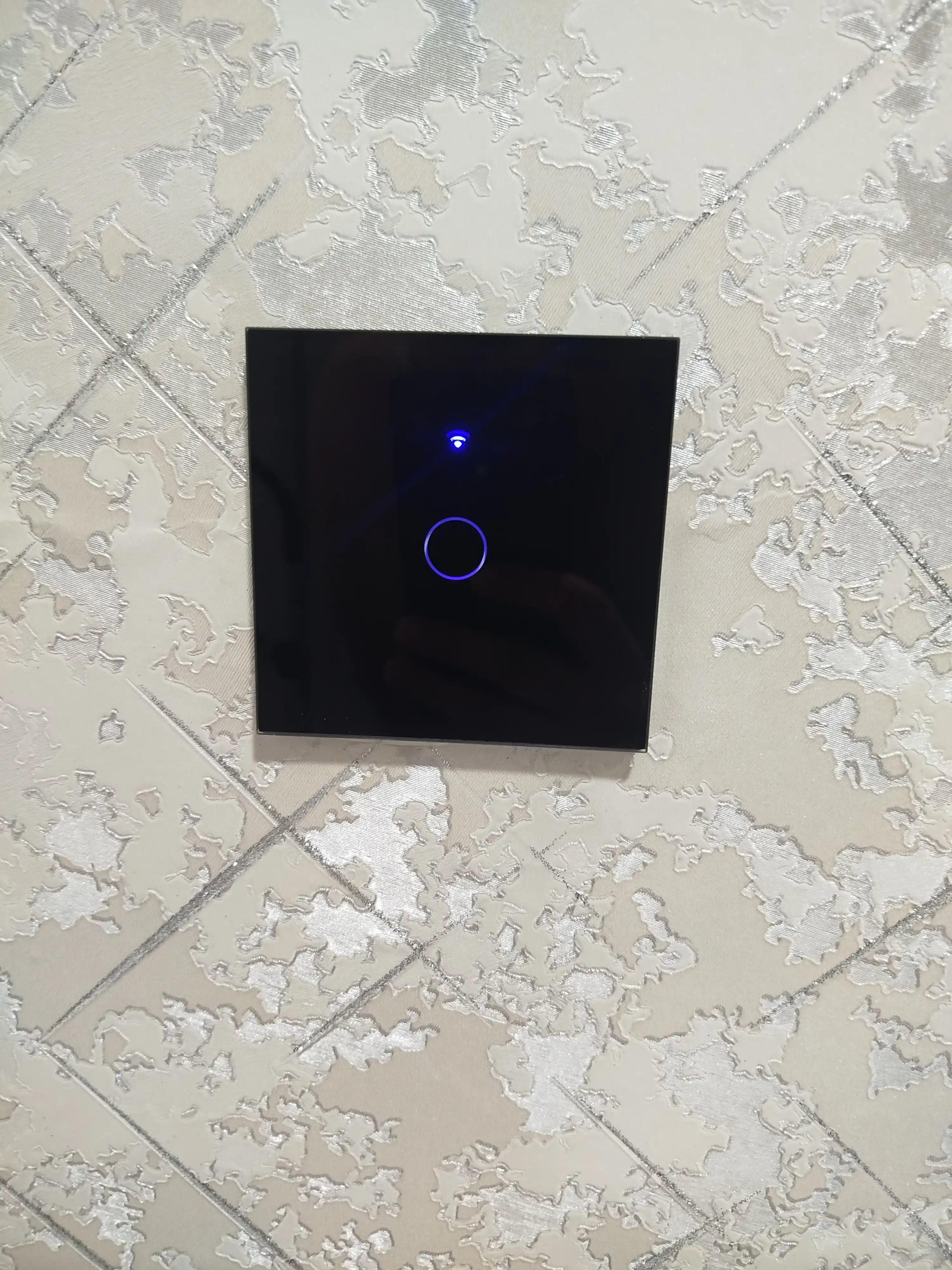 Tuya Smart Life Wi-Fi viklyuchateli
